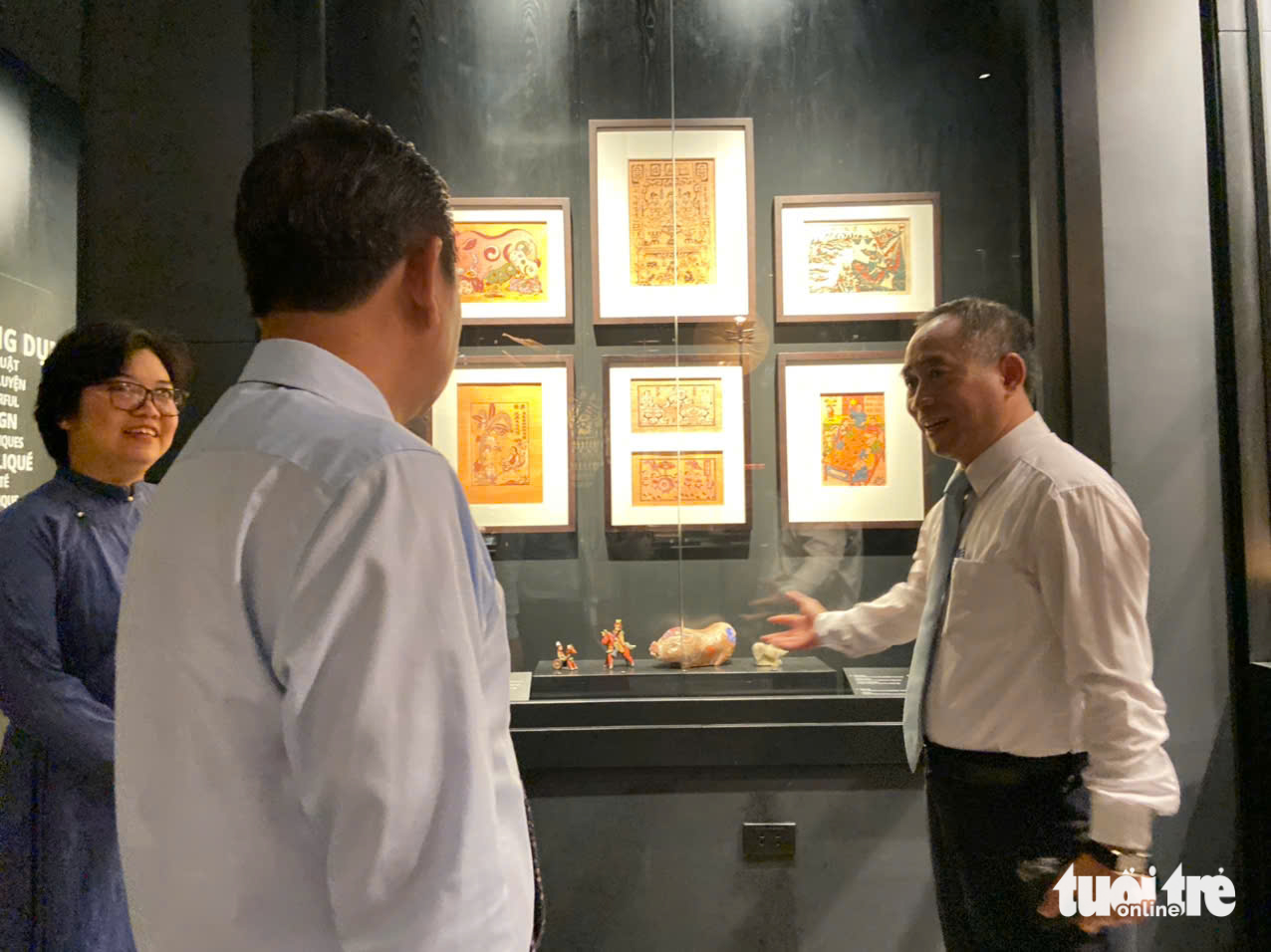 Giỏ cua, giỏ cá vào không gian trang trọng của Bảo tàng Mỹ thuật Việt Nam - Ảnh 1. Giỏ cua, giỏ cá vào không gian trang trọng của Bảo tàng Mỹ thuật Việt Nam - Ảnh 1.