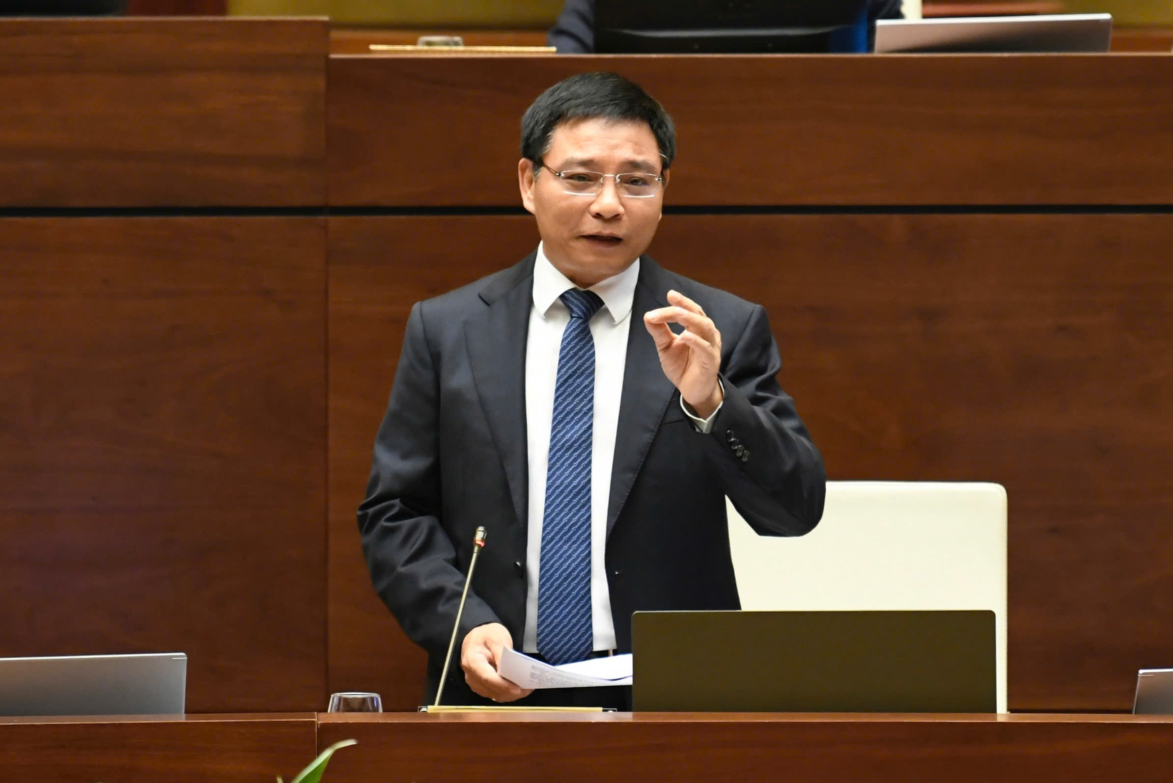 ngân hàng - Ảnh 1.