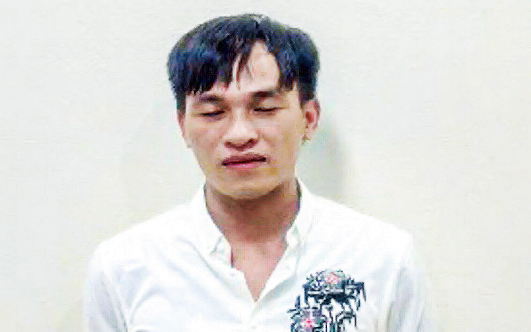Bắt nam thanh niên hành hung hai nữ sinh - Ảnh 1. hành hung - Ảnh 1.