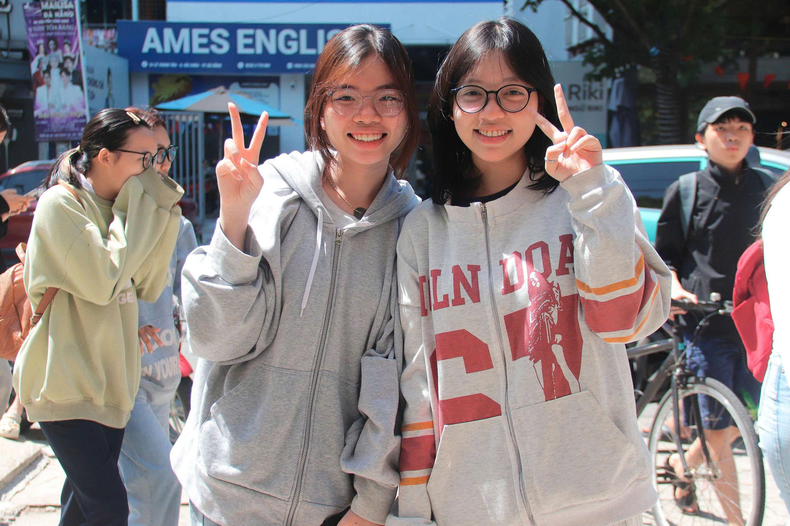 Na co by si měli uchazeči dnes odpoledne dát pozor při vyplňování postupů pro maturitní zkoušky v roce 2025? - Foto 12. thi tốt nghiệp THPT - Ảnh 13.