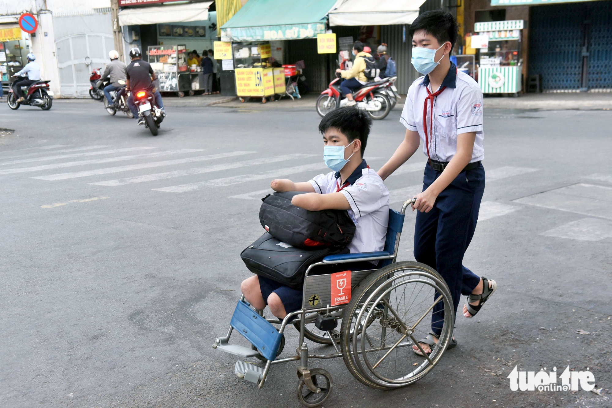 thi tốt nghiệp - Ảnh 9.