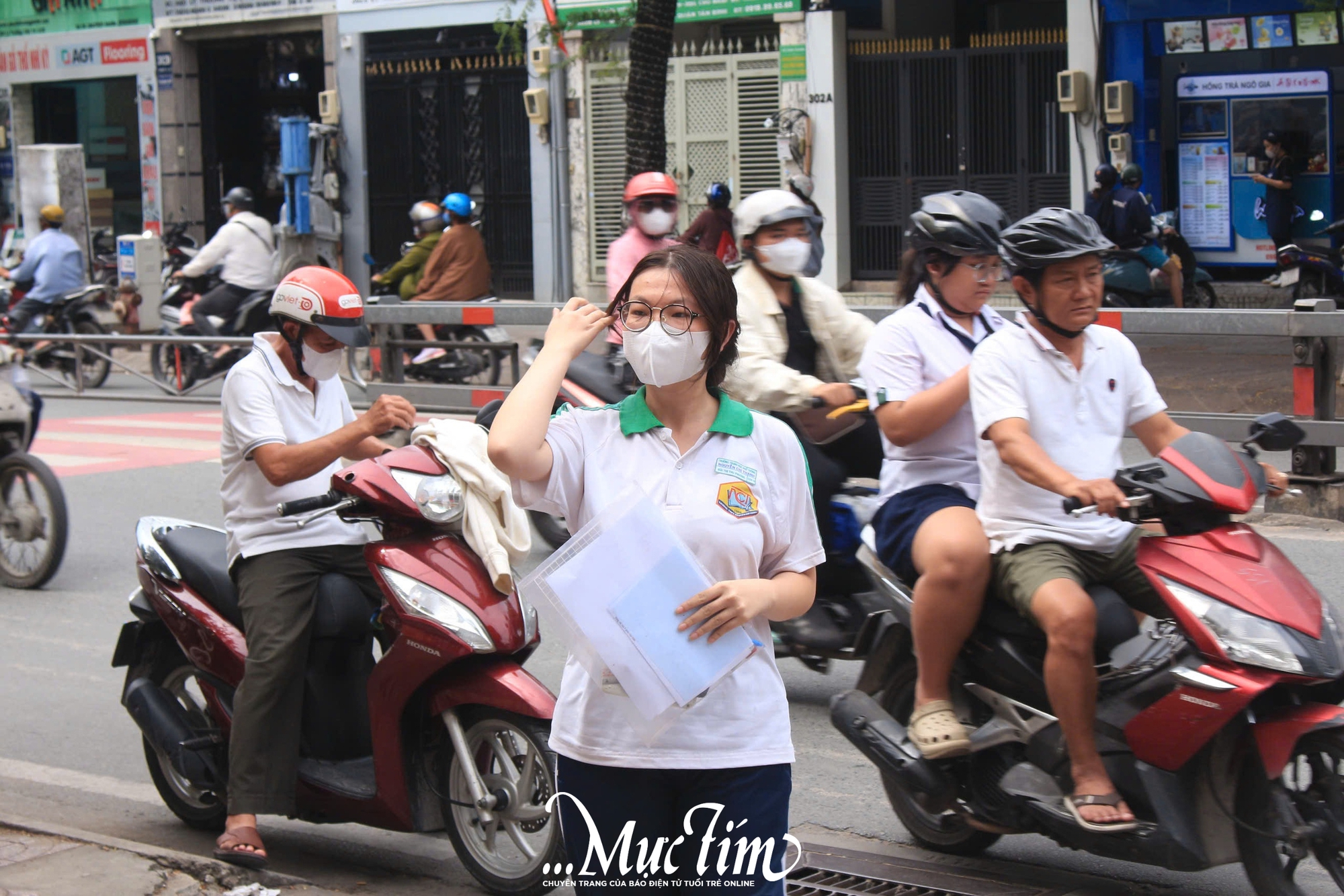 Kỳ thi tốt nghiệp THPT năm 2025: Chiều 26-6, thí sinh tiếp tục thi môn toán - Ảnh 1.