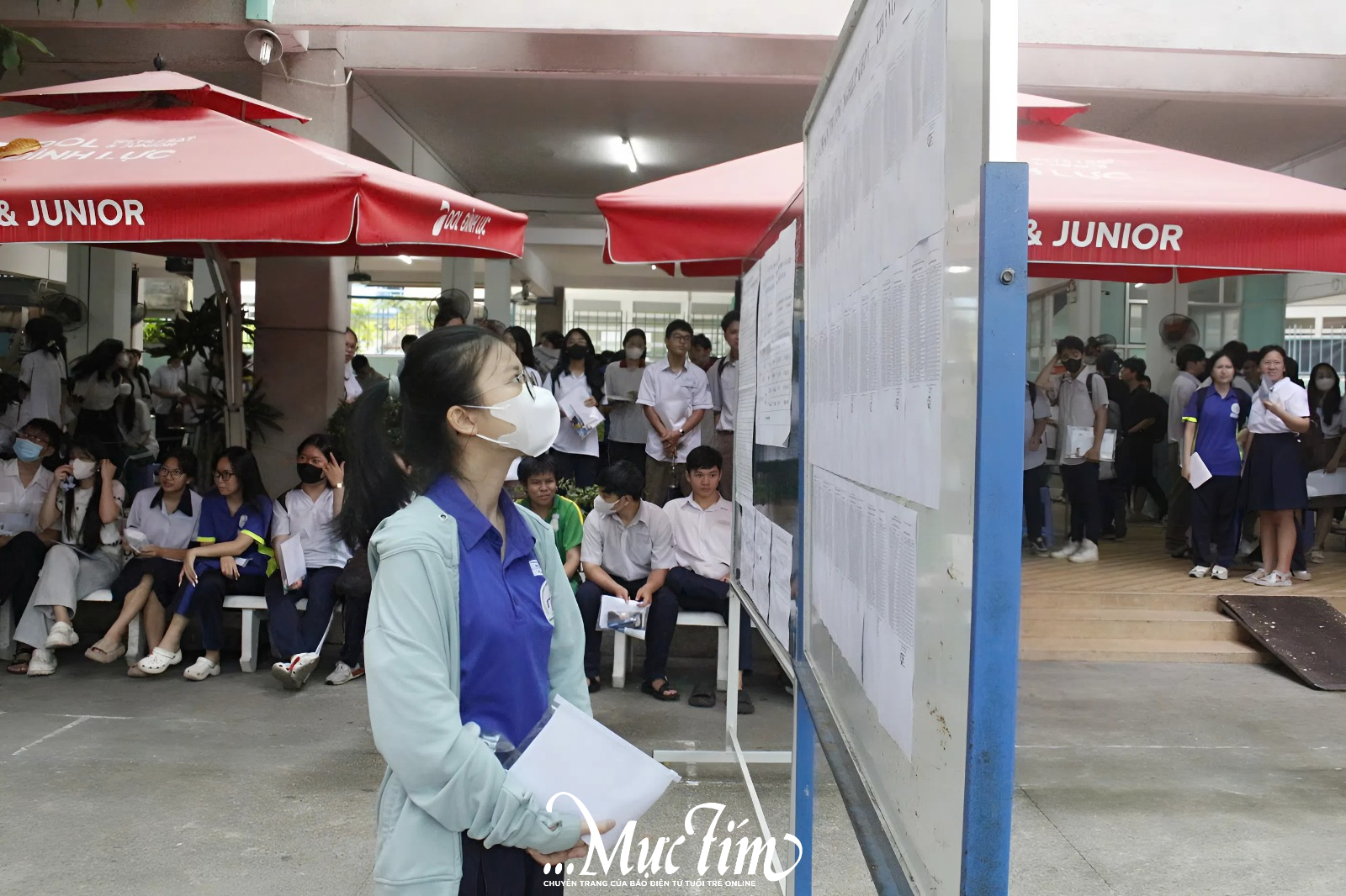Kỳ thi tốt nghiệp THPT năm 2025: Chiều 26-6, thí sinh tiếp tục thi môn toán - Ảnh 9.