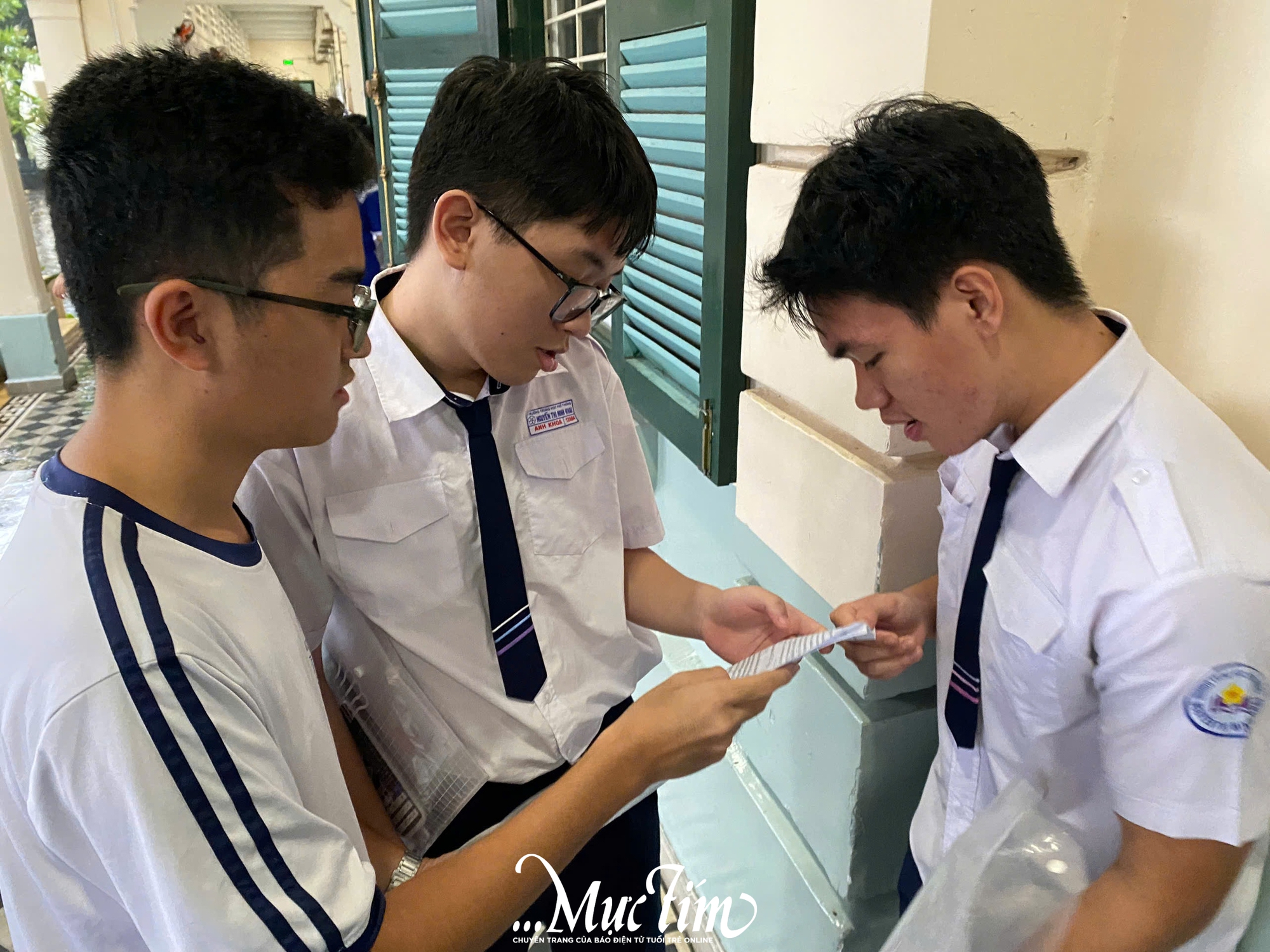 Đề môn toán thi tốt nghiệp THPT 2025 - Ảnh 10.