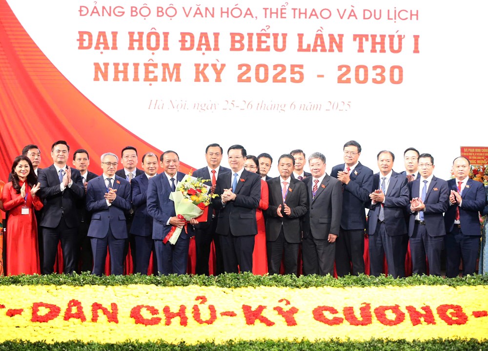 Nguyễn Văn Hùng - Ảnh 2.