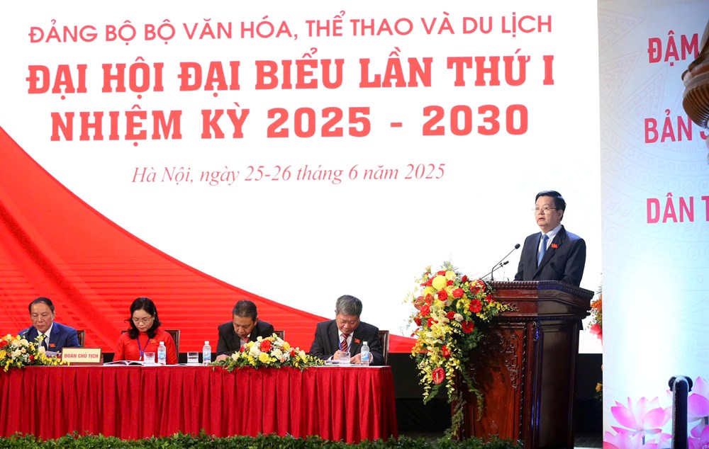 Nguyễn Văn Hùng - Ảnh 1.
