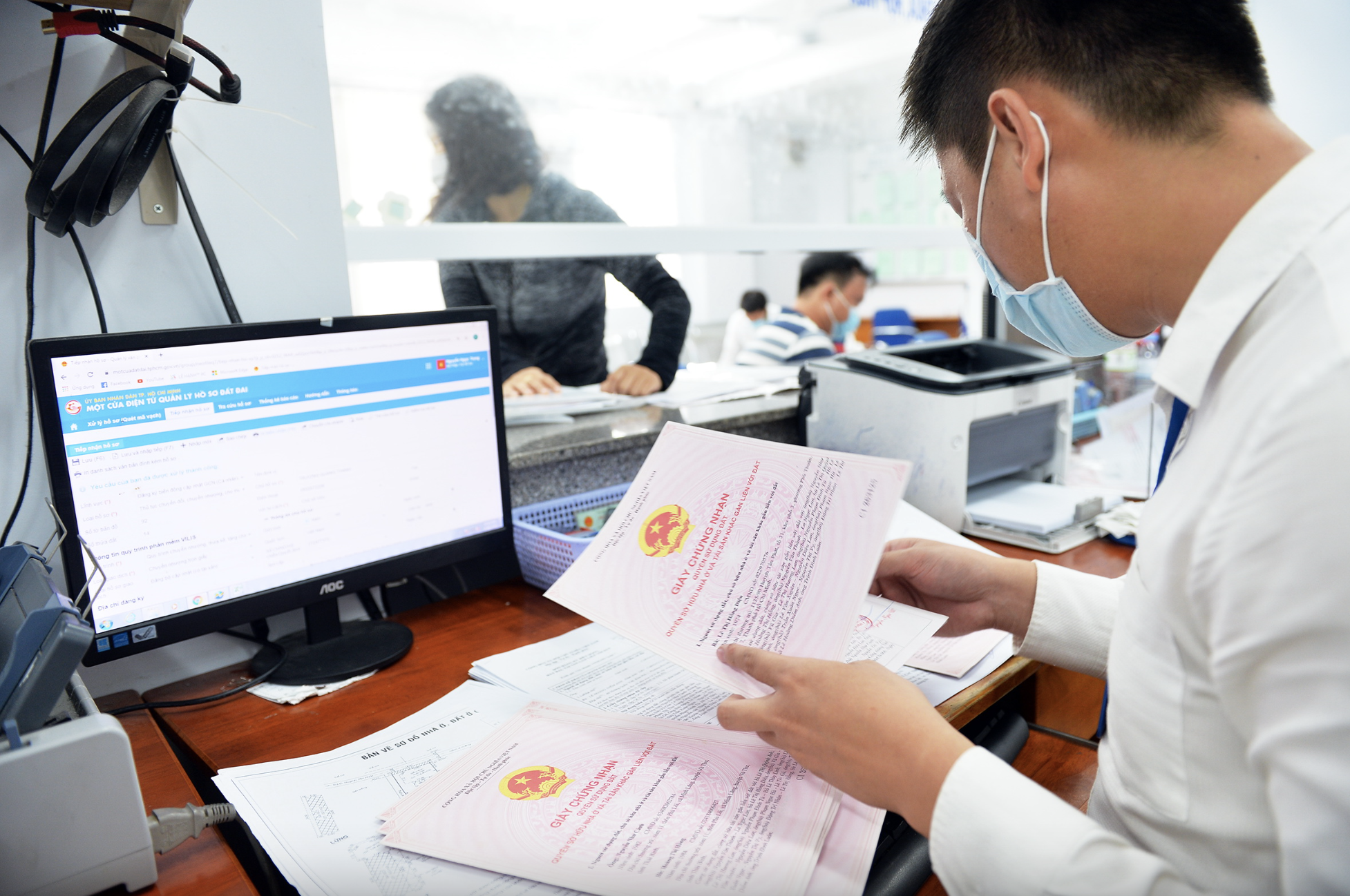 Từ 1-7, cơ quan chuyên môn nông nghiệp - môi trường cấp xã đặt tại phòng kinh tế - Ảnh 1.