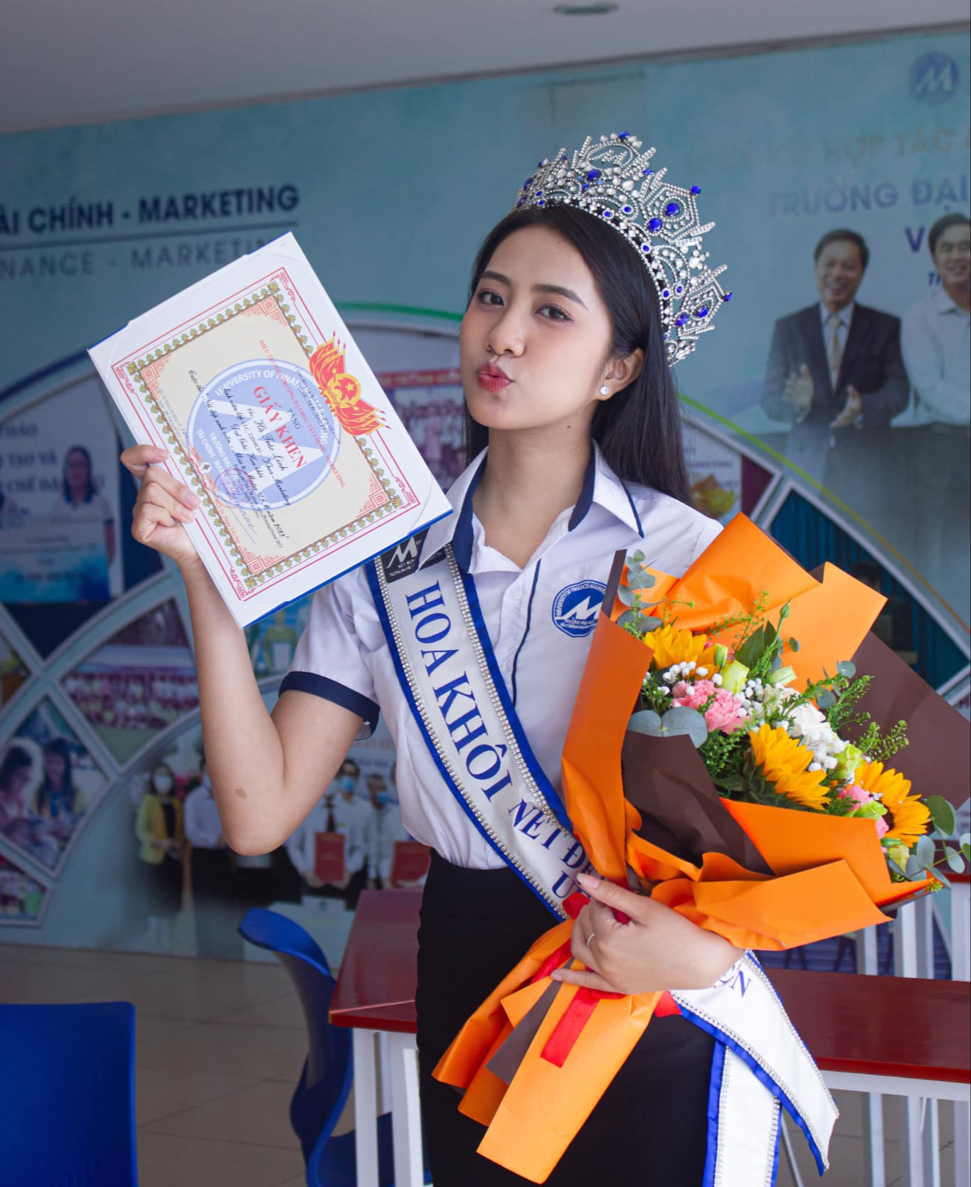 Ngắm thuở chưa là Hoa hậu Việt Nam của cô gái Phú Yên Hà Trúc Linh - Ảnh 10.