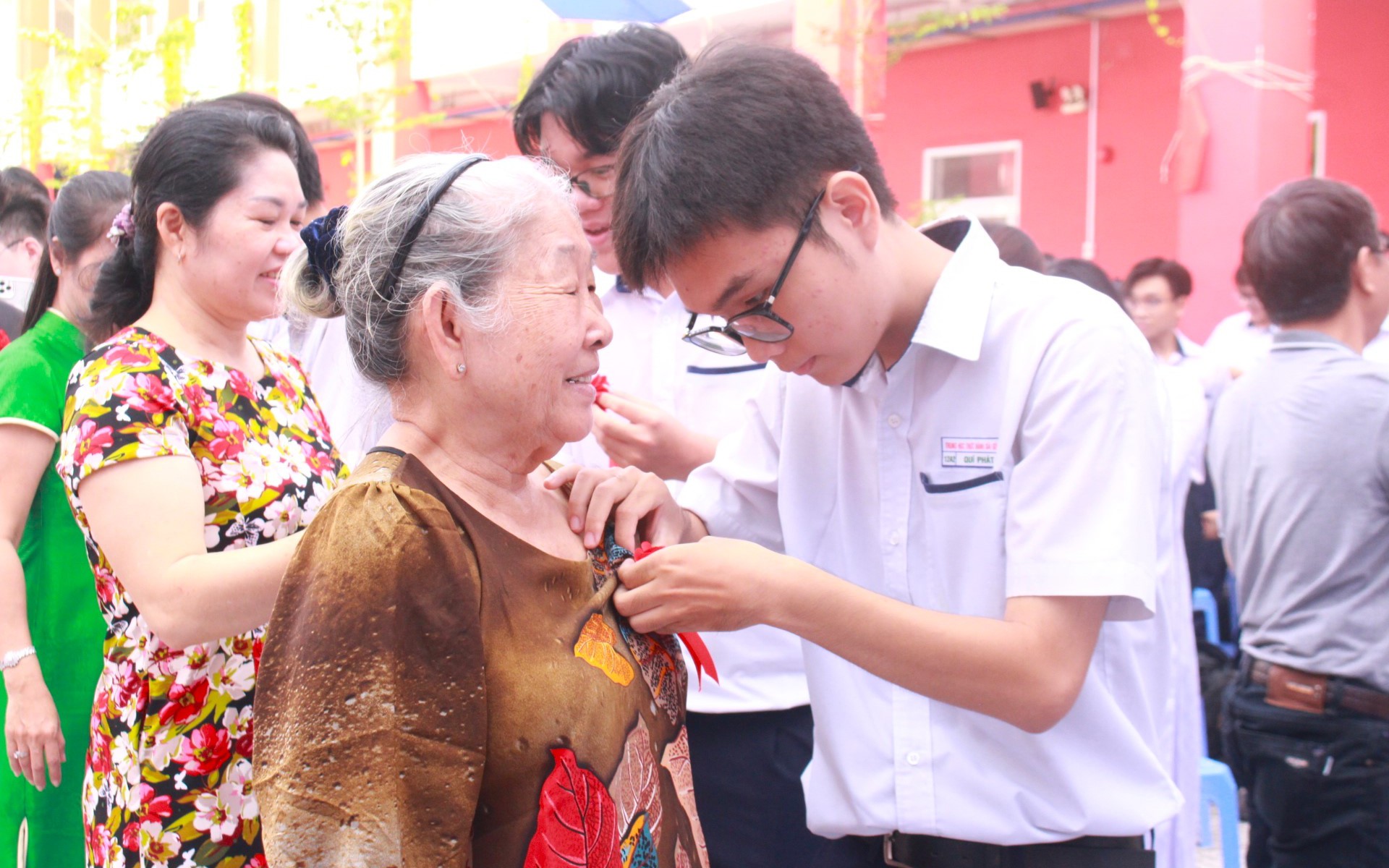 Ngày Gia đình Việt Nam 28-6: Nhà là nơi để con trở về - Ảnh 3.