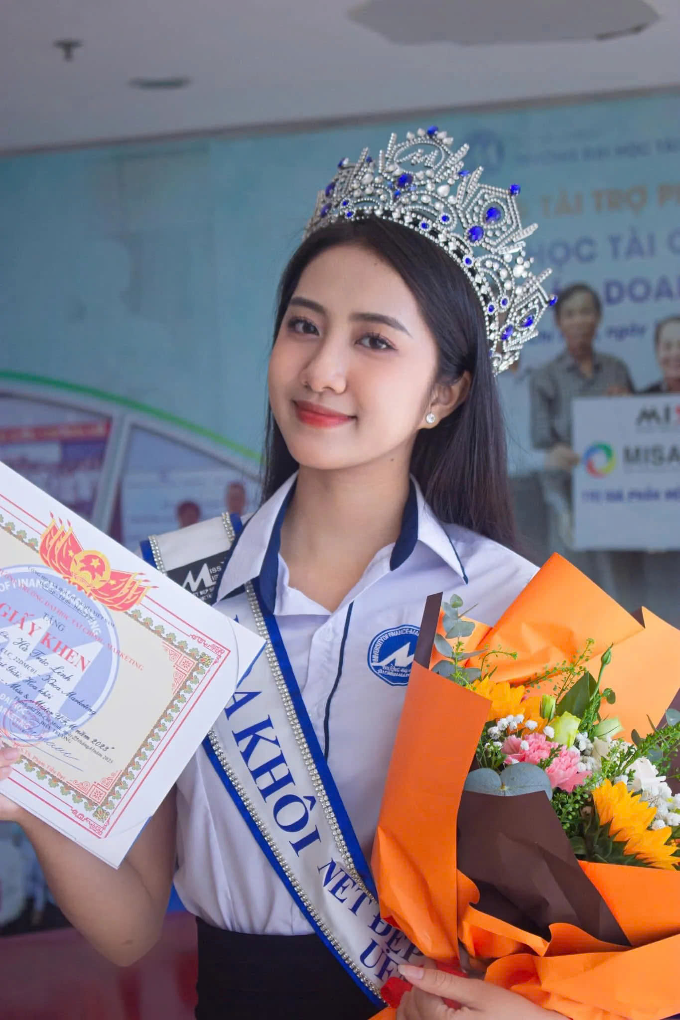 Hà Trúc Linh mặc chiếc đầm 'điềm báo', vẫn bất ngờ khi giành vương miện Hoa hậu Việt Nam 2024 - Ảnh 5. Hà Trúc Linh - Ảnh 5.