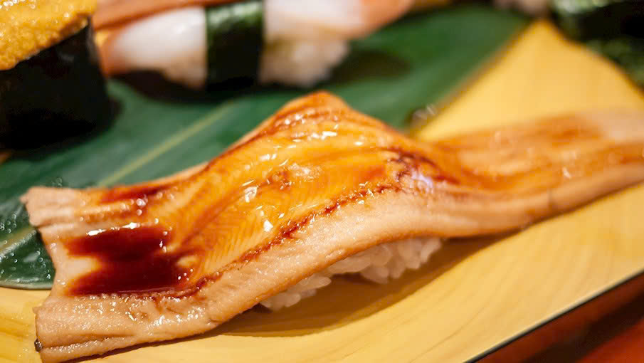 Sợ cơm lươn unagi quốc hồn quốc túy gặp khó, Nhật Bản phản ứng với châu Âu - Ảnh 11.