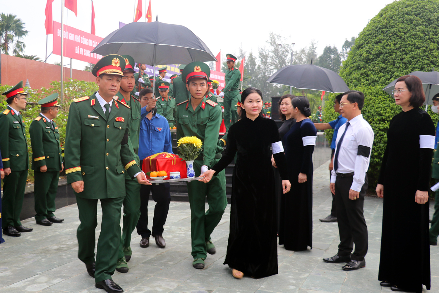 liệt sĩ - Ảnh 1.