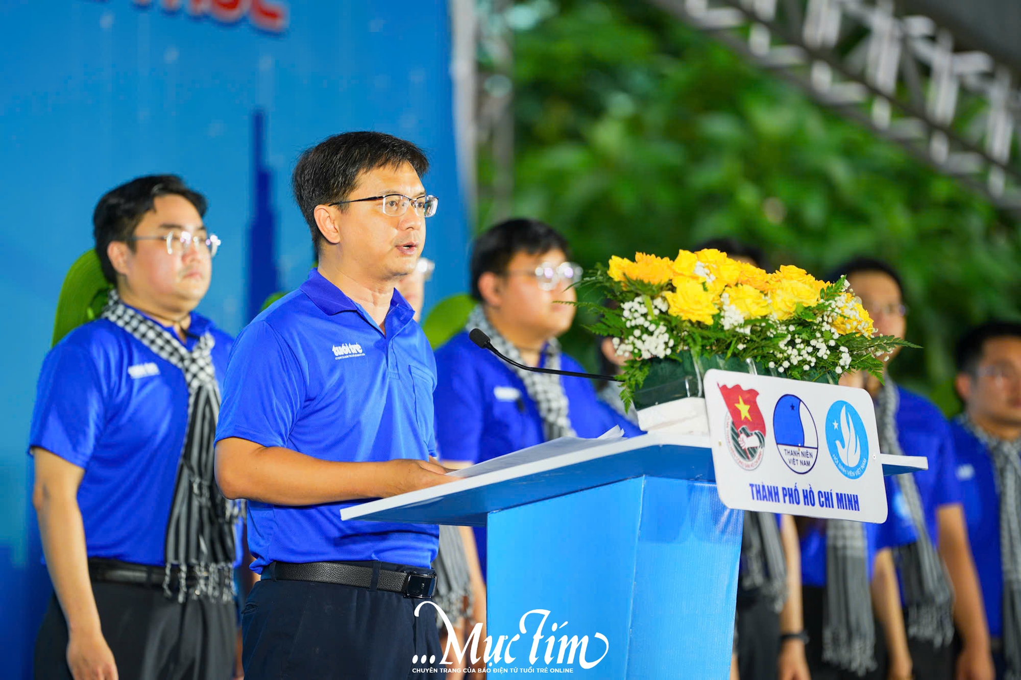 Phương Mỹ Chi và các hoa, á hậu "cháy hết mình" với Mùa hè xanh- Ảnh 1.