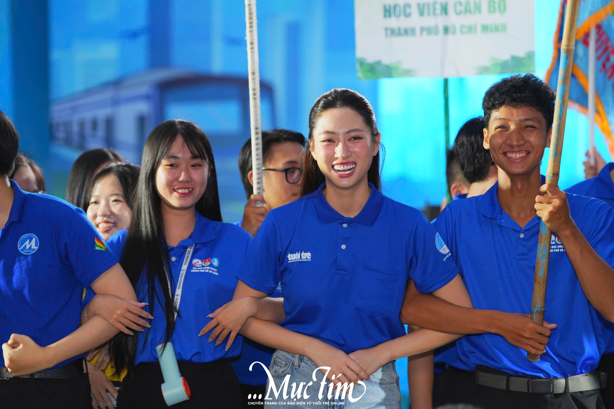 Phương Mỹ Chi và các hoa, á hậu "cháy hết mình" với Mùa hè xanh- Ảnh 12.