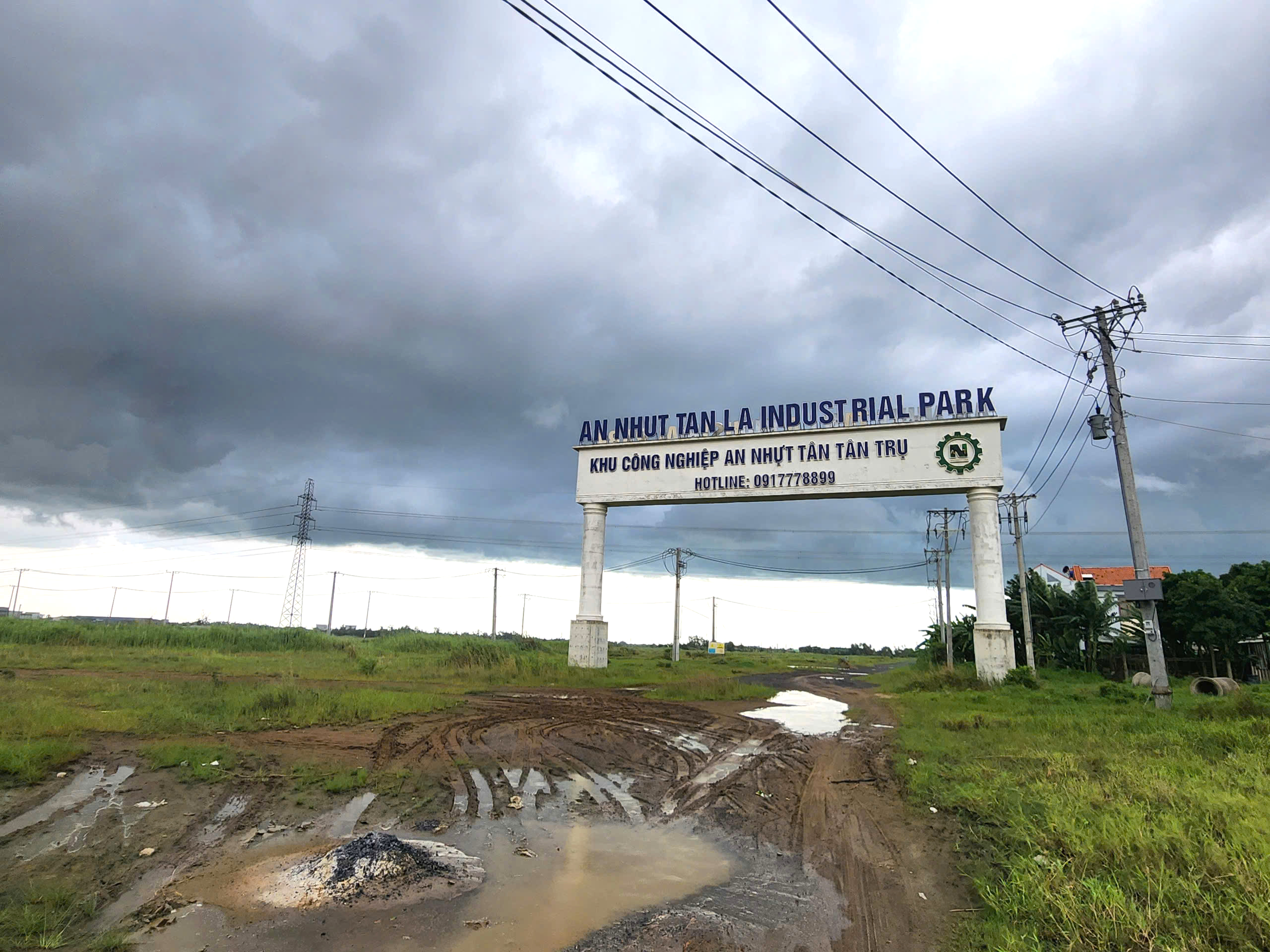 Vạn Thịnh Phát - Ảnh 1.