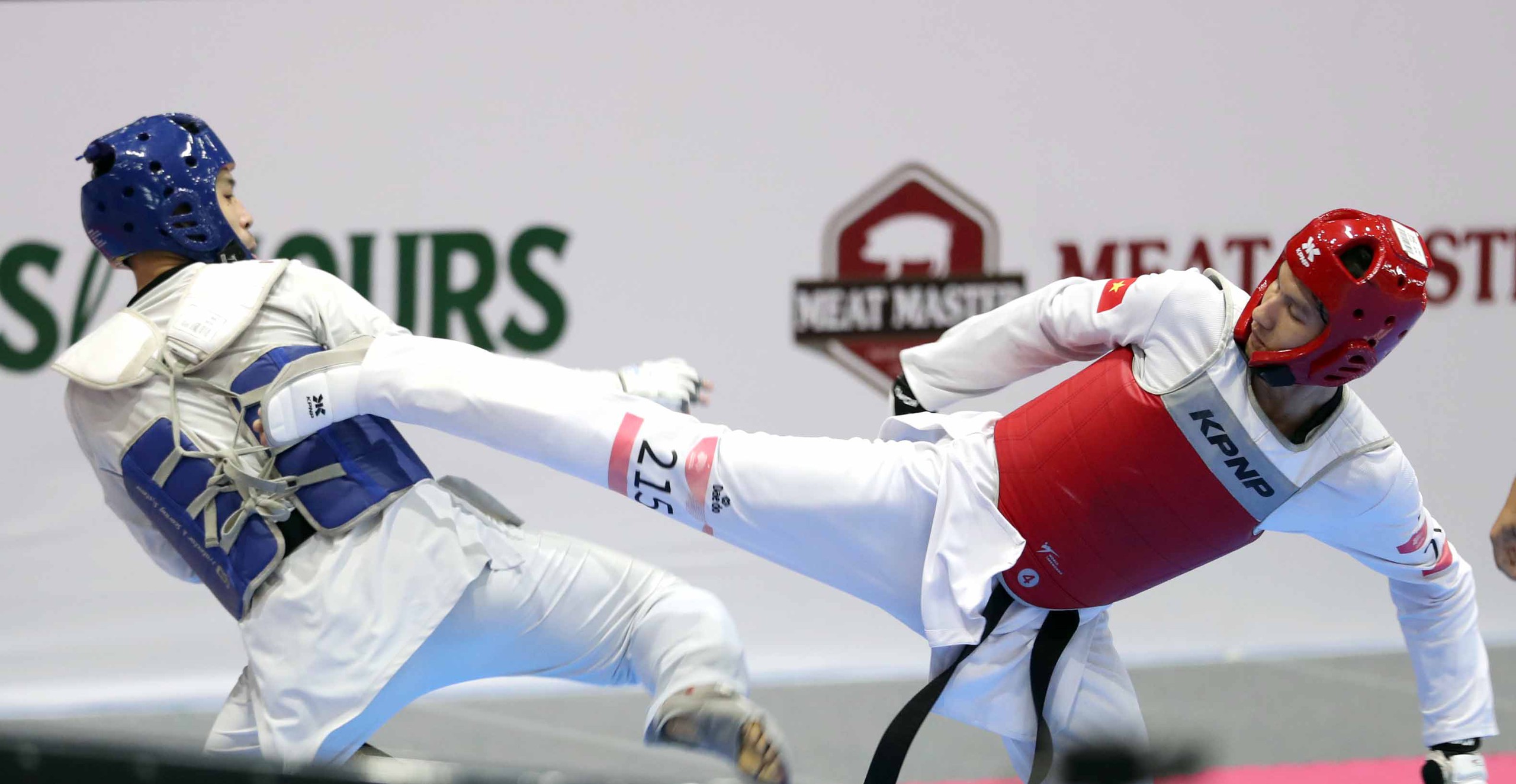 Taekwondo Việt Nam tự chơi với nhau là chính - Ảnh 2.