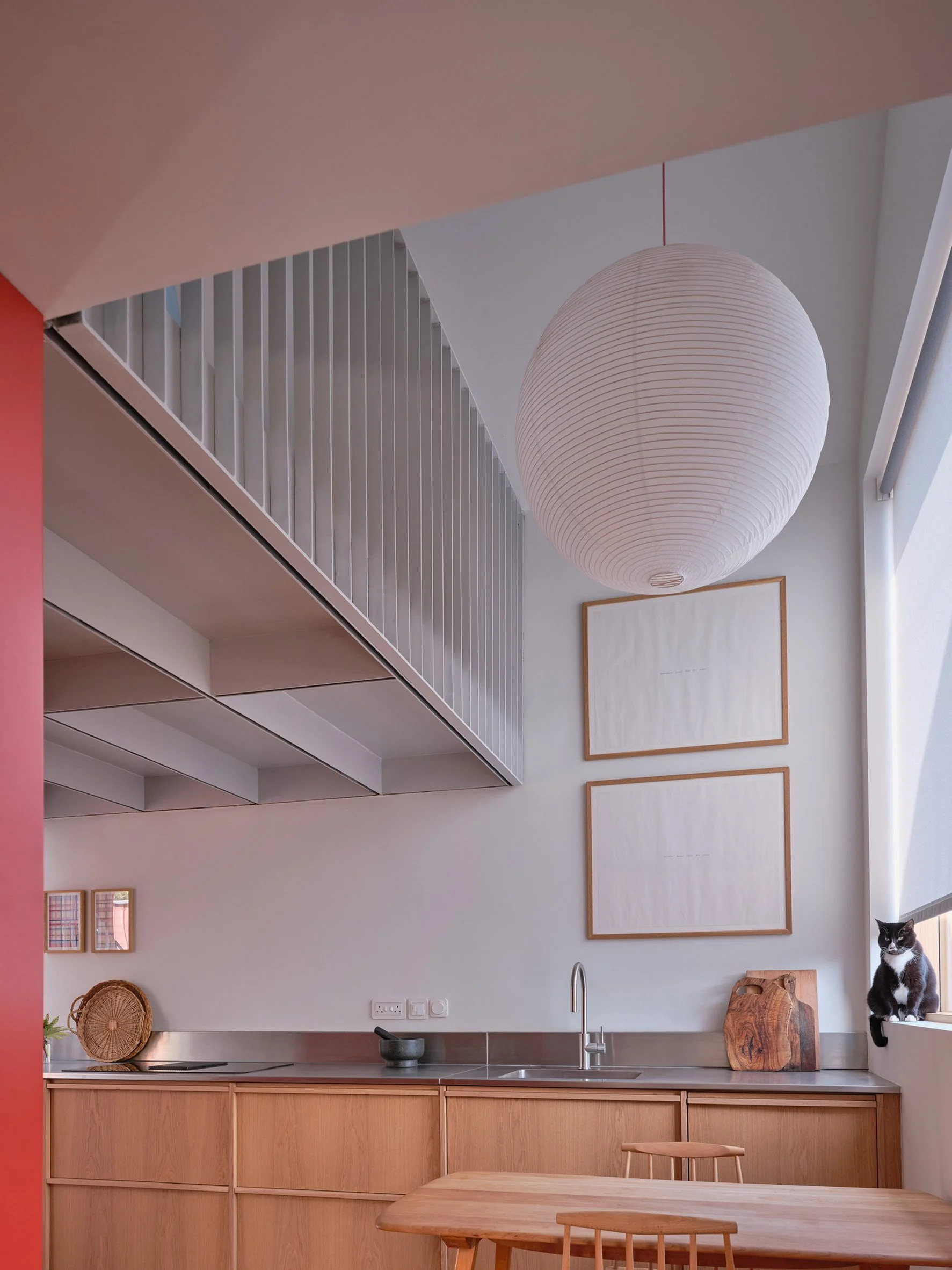 Twin House - ngôi nhà đôi ở London - Ảnh 6.