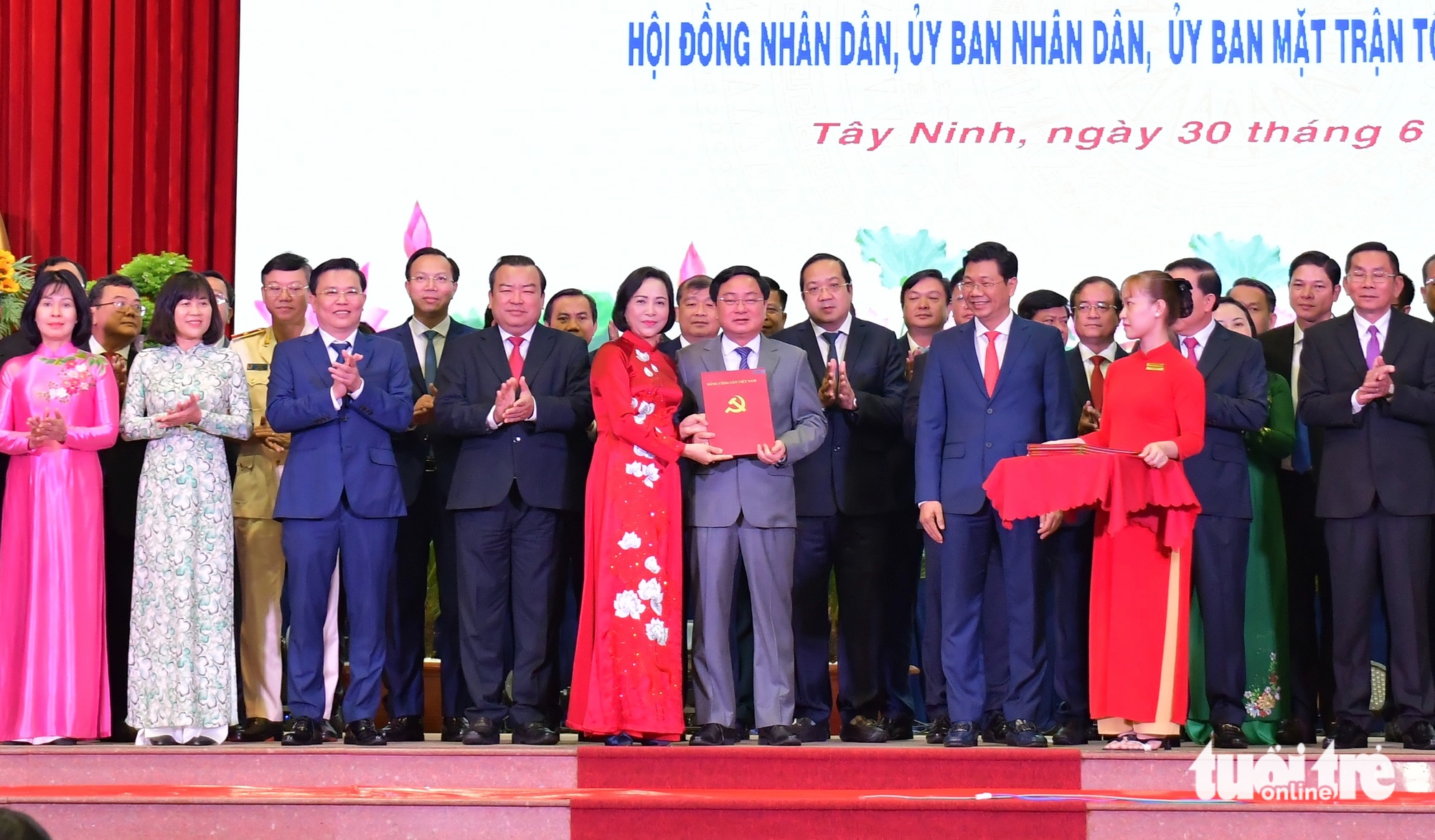 Danh sách bí thư 96 xã, phường tỉnh Tây Ninh mới - Ảnh 1.