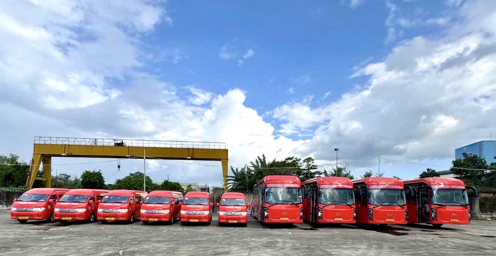 Sẽ có xe đưa rước miễn phí cán bộ từ Bình Dương, Bà Rịa - Vũng Tàu đến TP.HCM làm việc - Ảnh 1.