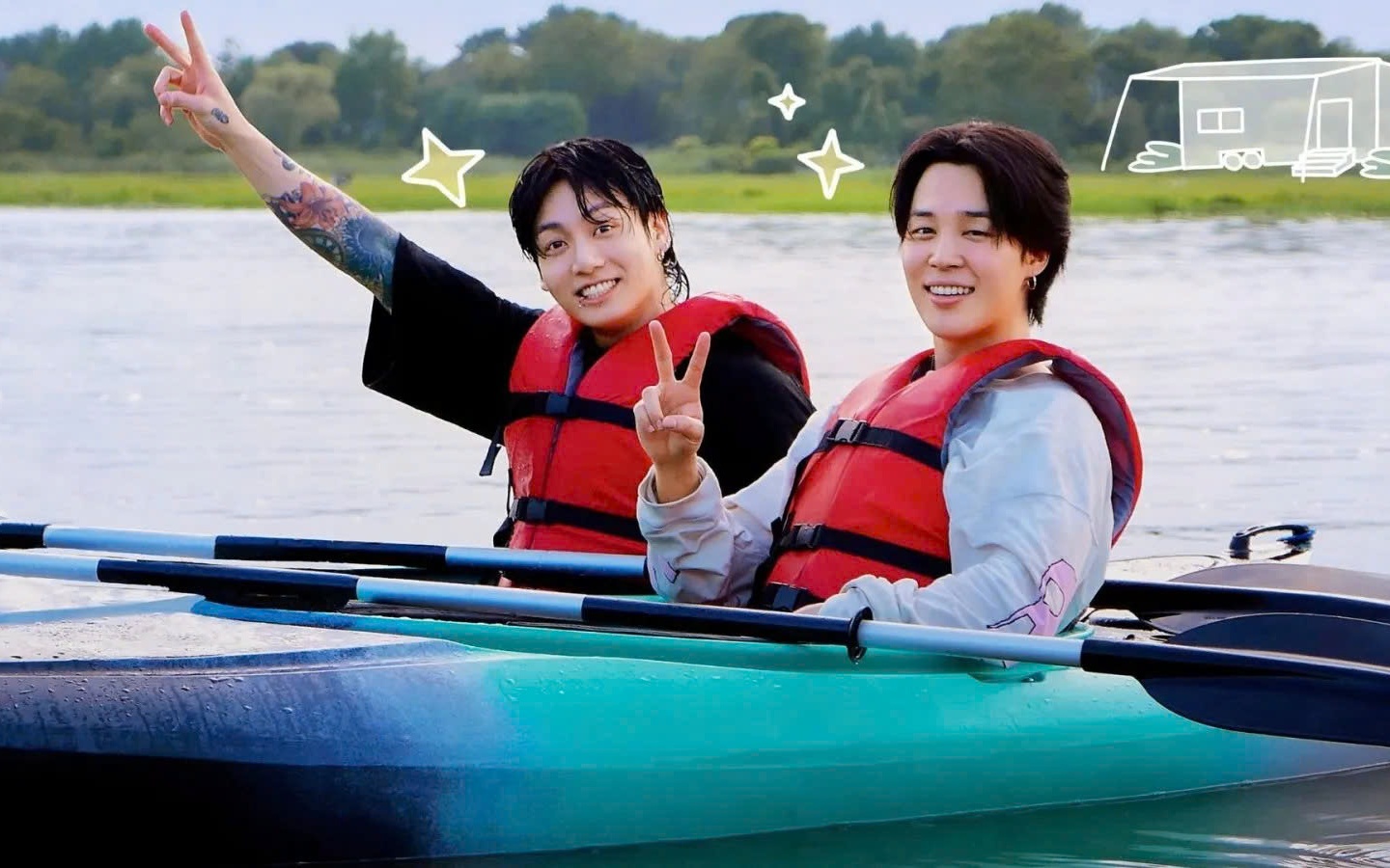 BTS’s Jimin, Jungkook praise Da Nang grilled pork in new travel video- Ảnh 2.