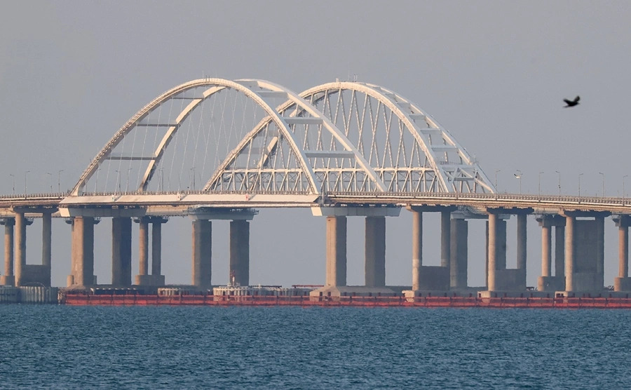 Nga chính thức lên tiếng về vụ nổ ở cầu Crimea - Ảnh 1.