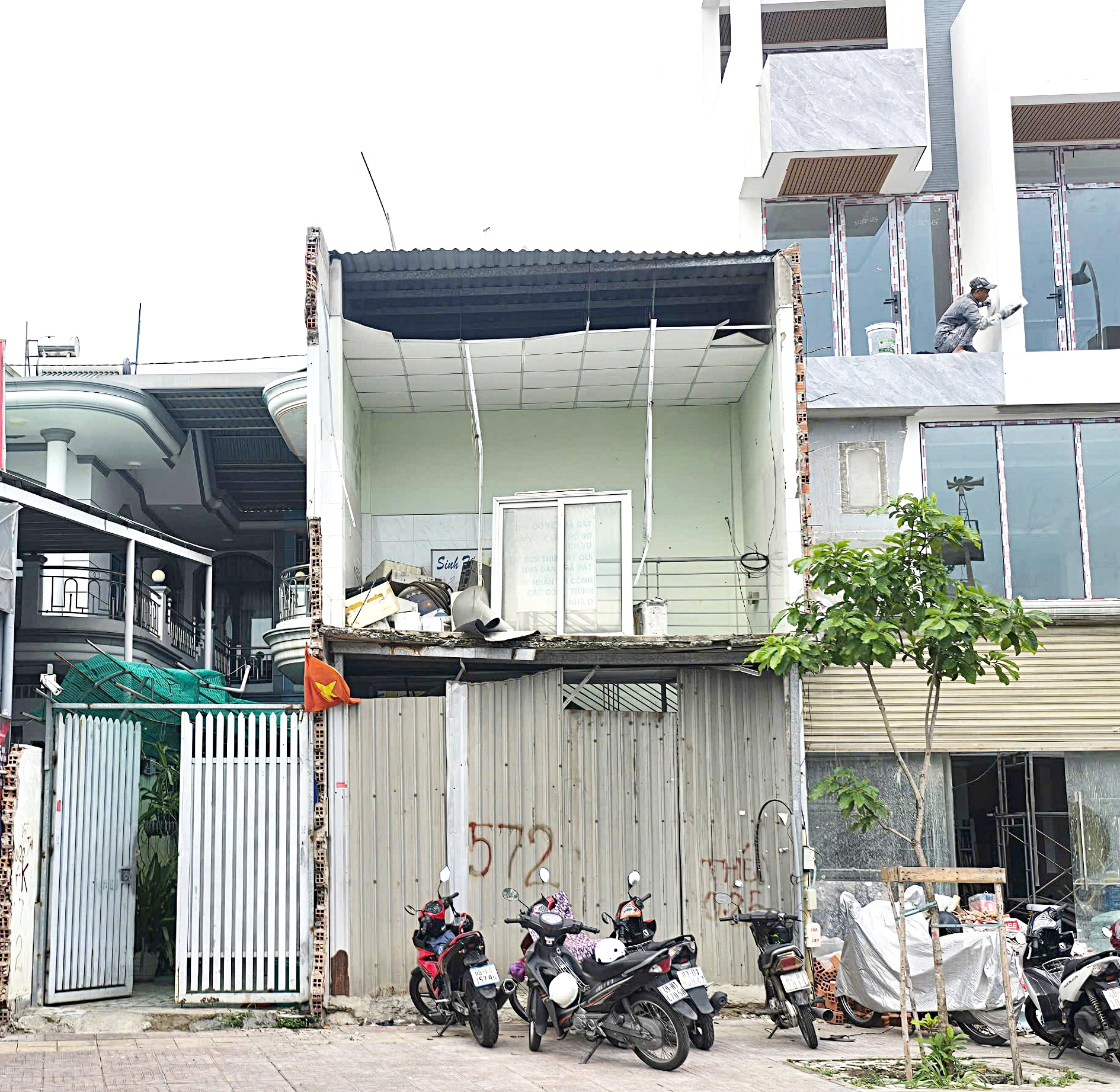 Bình Tân - Ảnh 1.