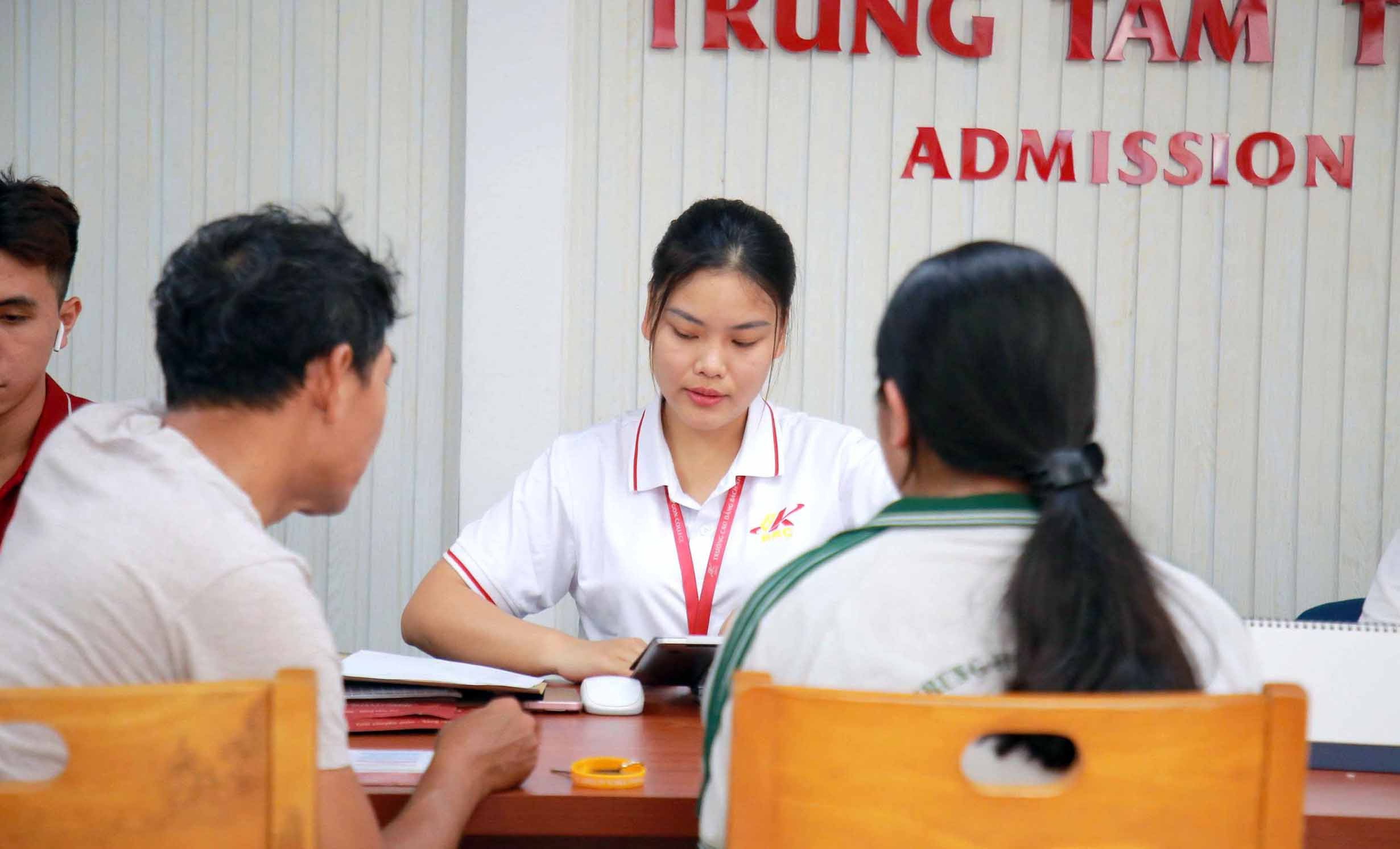lớp 9 - Ảnh 1.