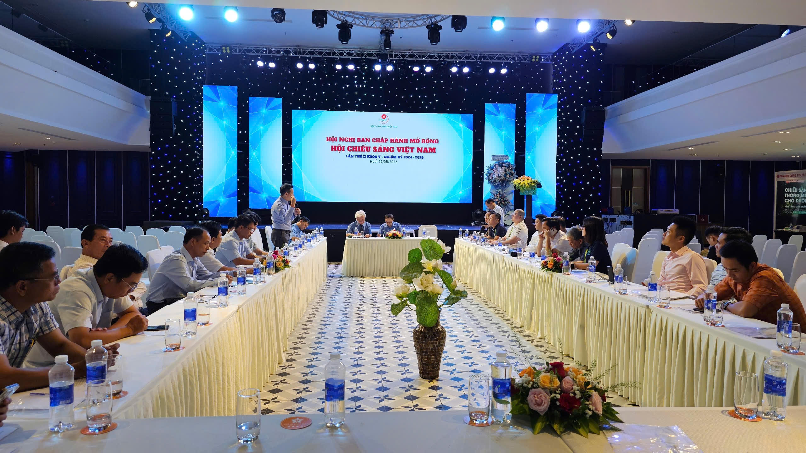 Chiếu sáng xanh góp phần tôn vinh kiến trúc - Ảnh 3.