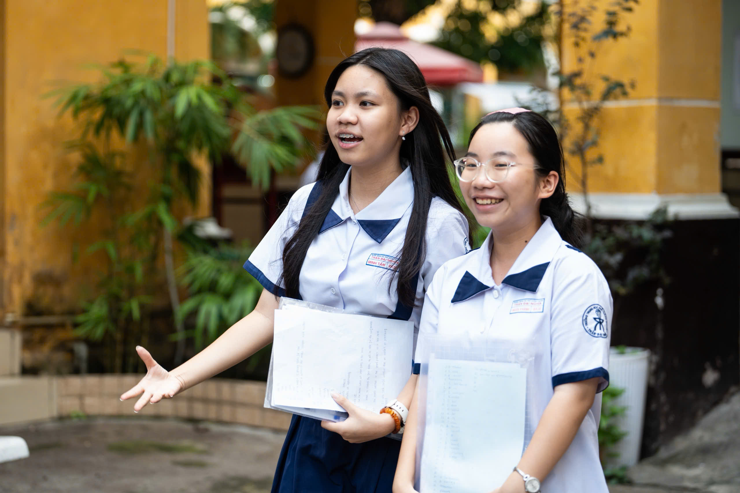 Thí sinh reo vui với đề tiếng Anh thi vào lớp 10 TP.HCM - Ảnh 9.