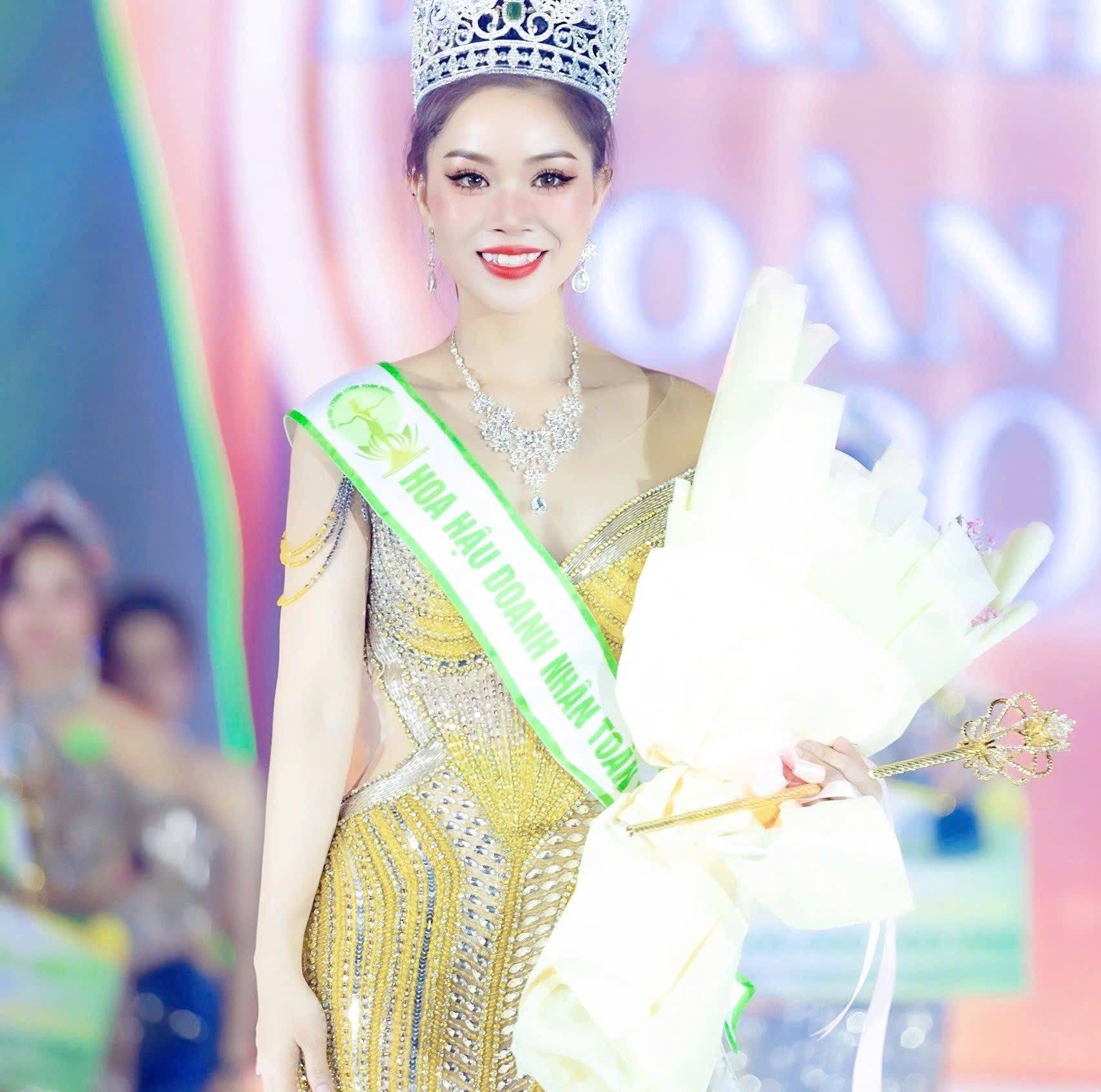 Thêm hai cuộc hoa hậu doanh nhân mới, tuyển sinh đến 60 tuổi - Ảnh 2. hoa hậu doanh nhân - Ảnh 2.
