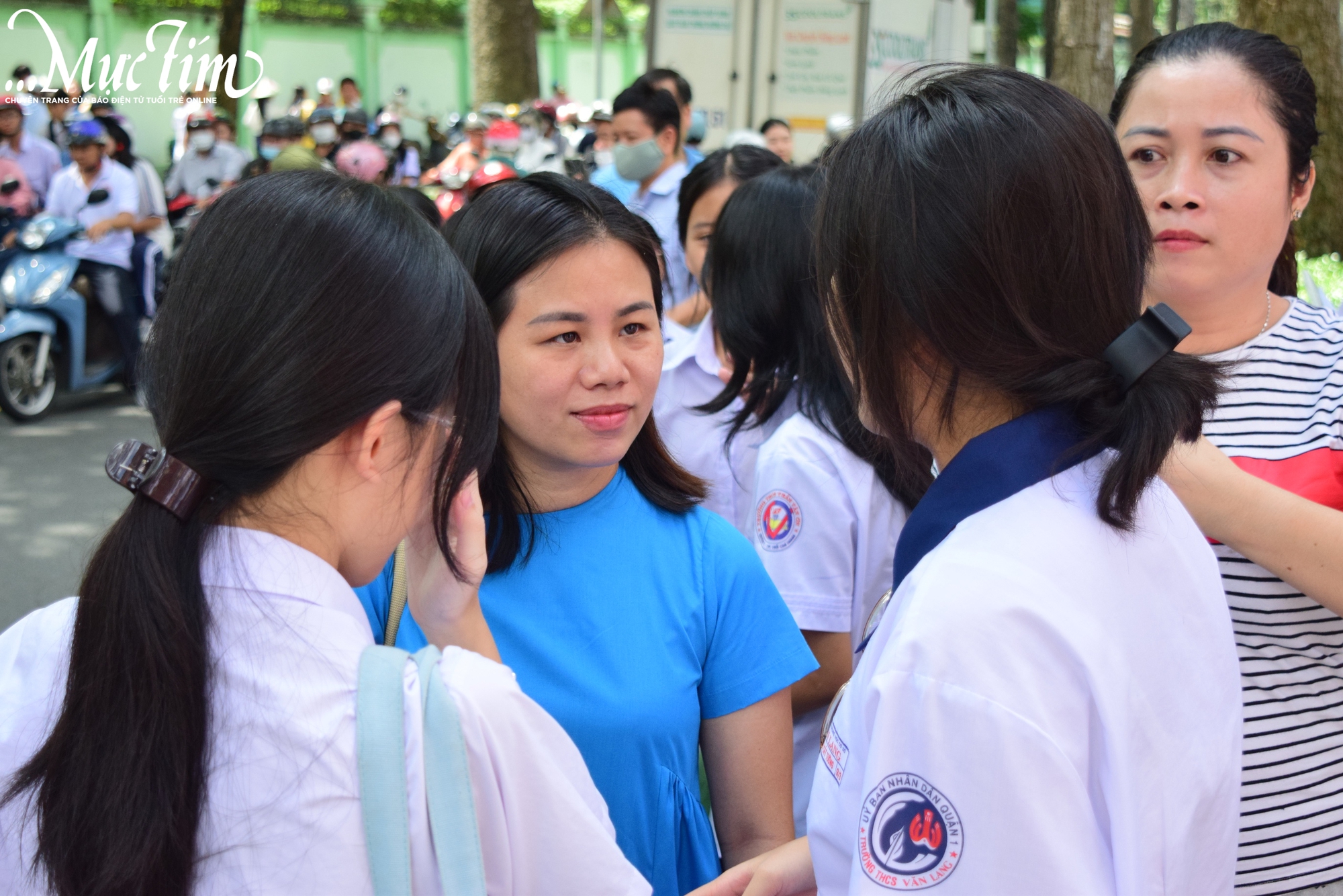 Môn Văn tuyển sinh 10 TP.HCM: học sinh nói đề dễ, vừa sức - Ảnh 4.