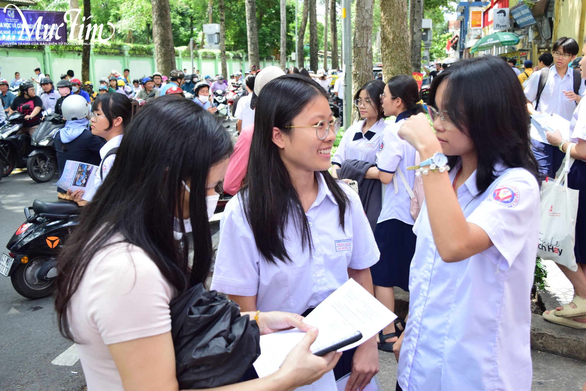 Môn Văn tuyển sinh 10 TP.HCM: học sinh nói đề dễ, vừa sức - Ảnh 5.