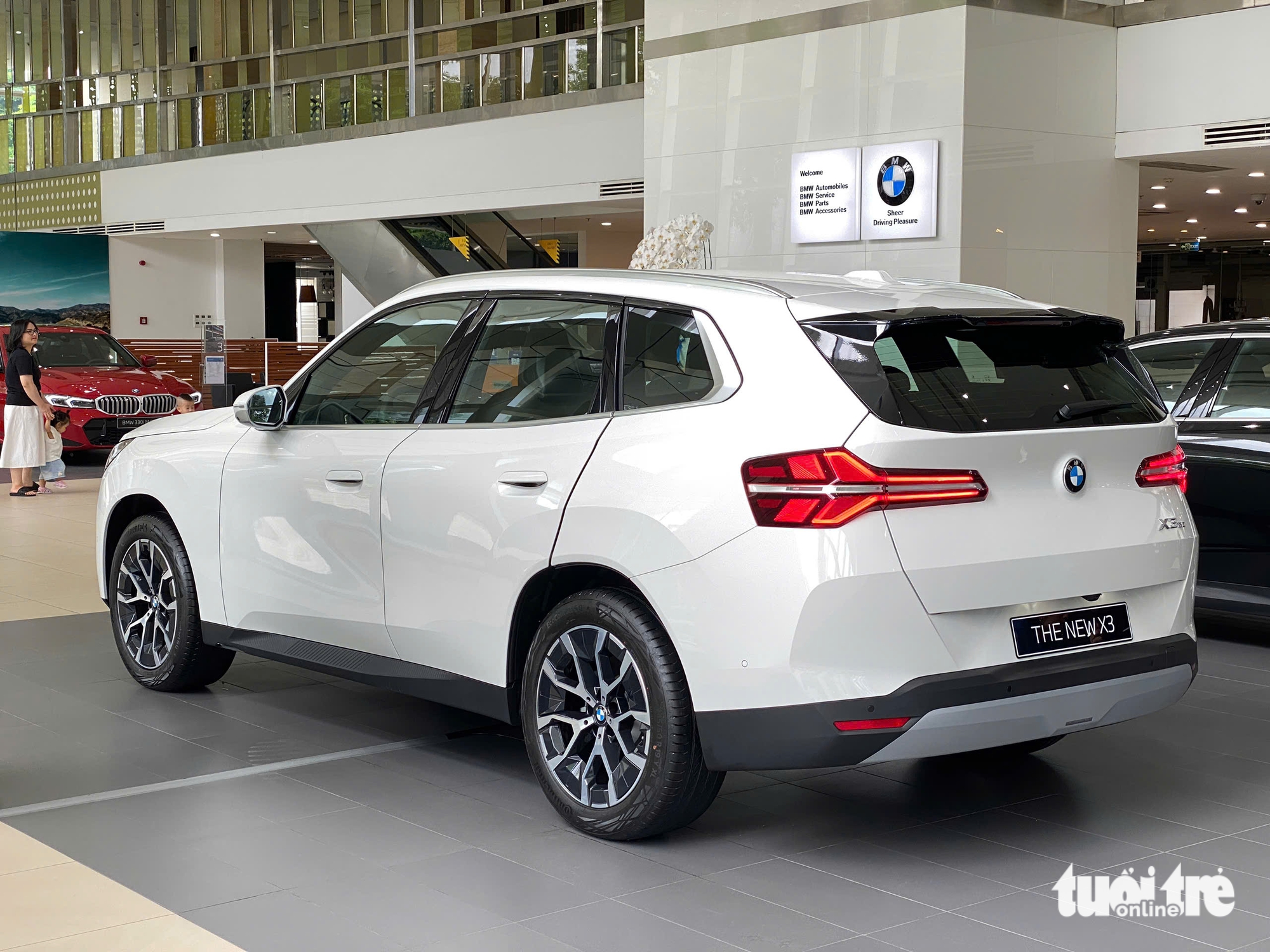 BMW X3 2025 ra mắt Việt Nam: Giá từ 2,279 tỉ đồng, động cơ mới, ADAS, cạnh tranh GLC - Ảnh 9.