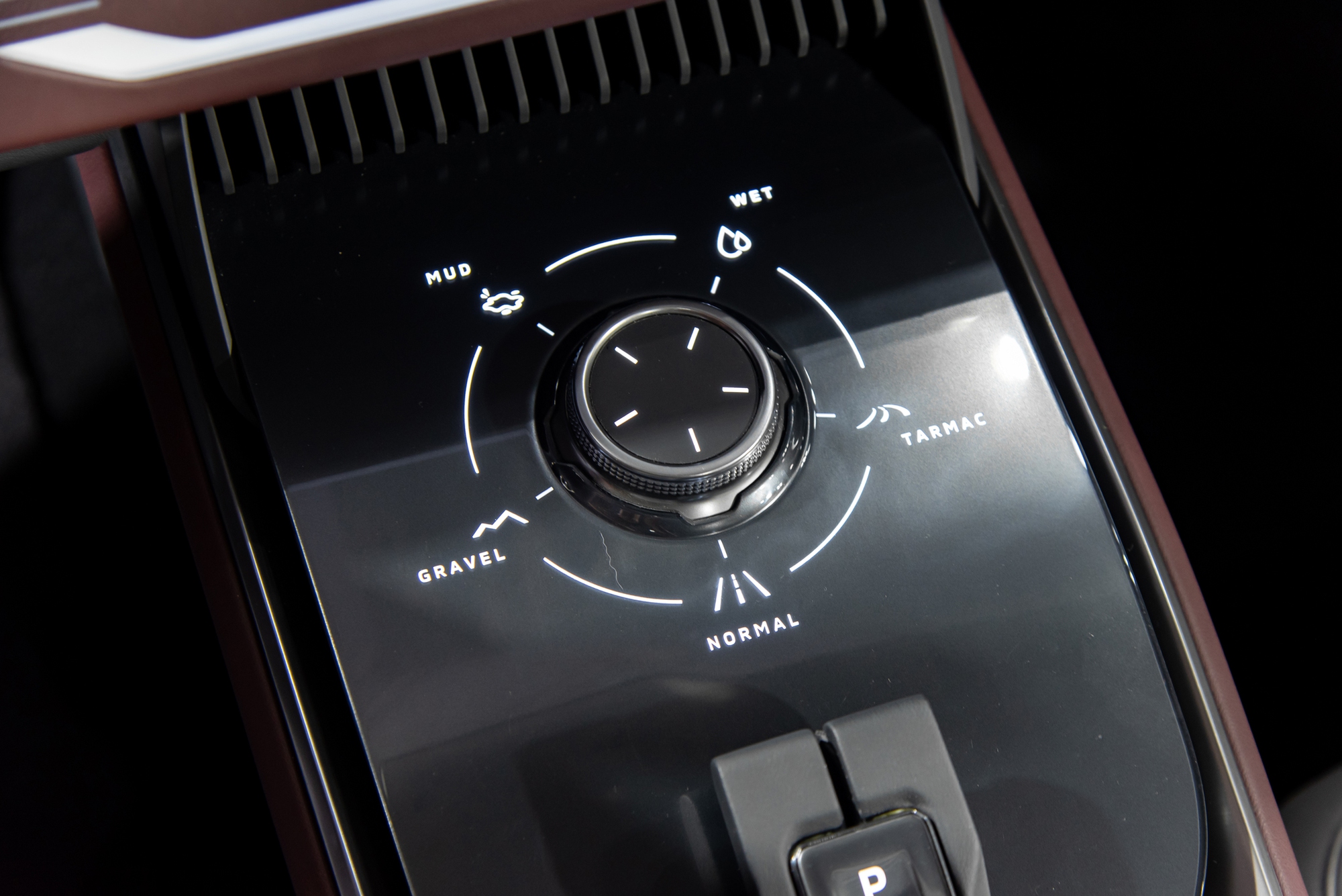 Mitsubishi DST Concept - Ảnh 16.