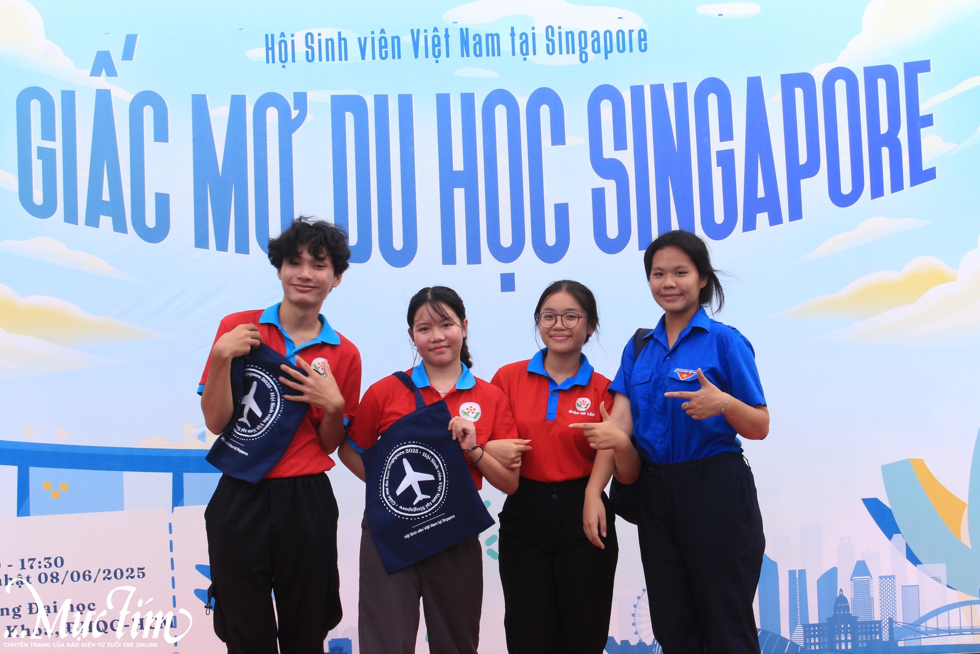 Chiến sĩ Hoa phượng đỏ trải nghiệm làm sinh viên Trường đại học Bách Khoa TP.HCM - Ảnh 4.