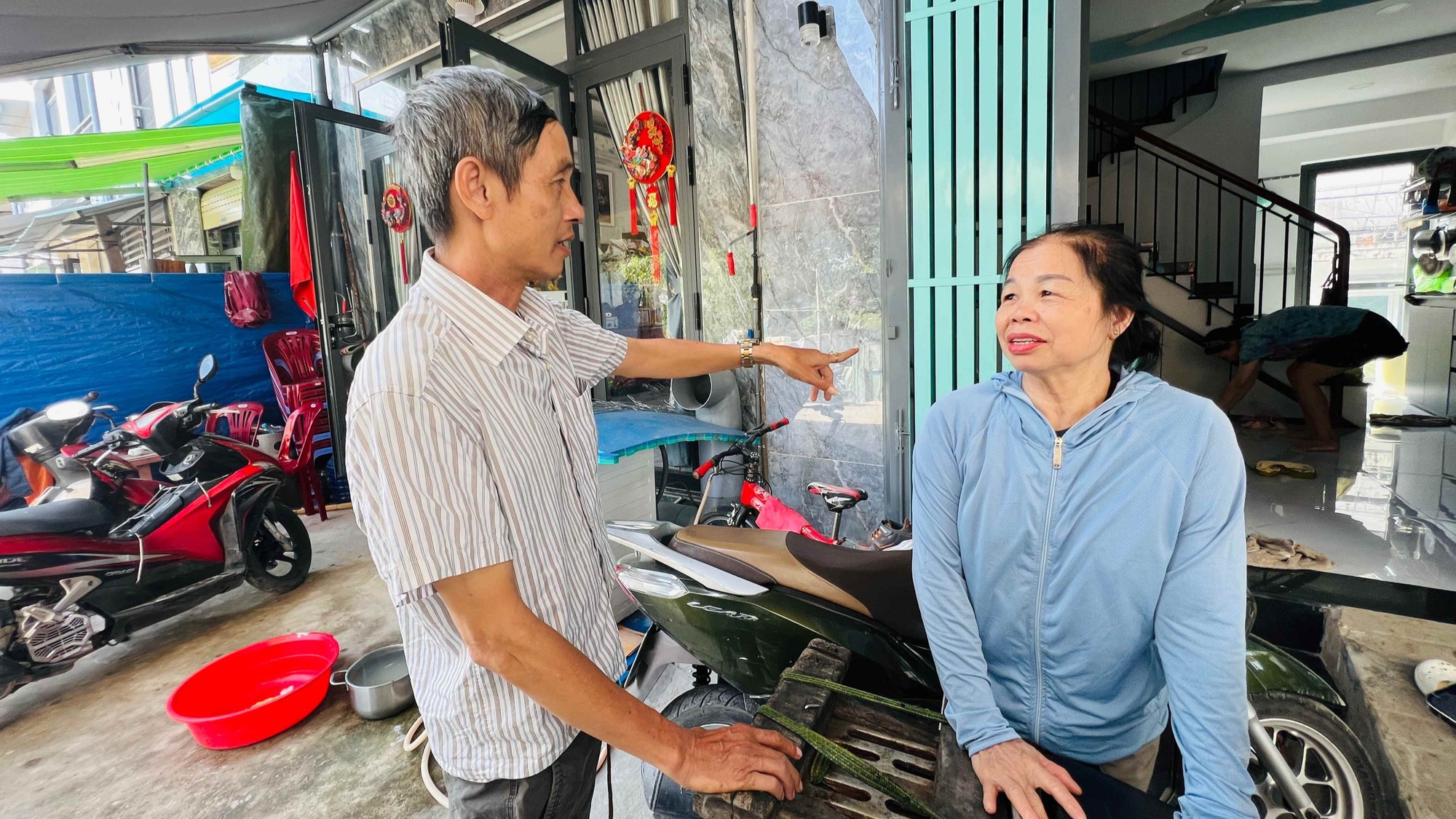 nhà cao cẳng - Ảnh 1.