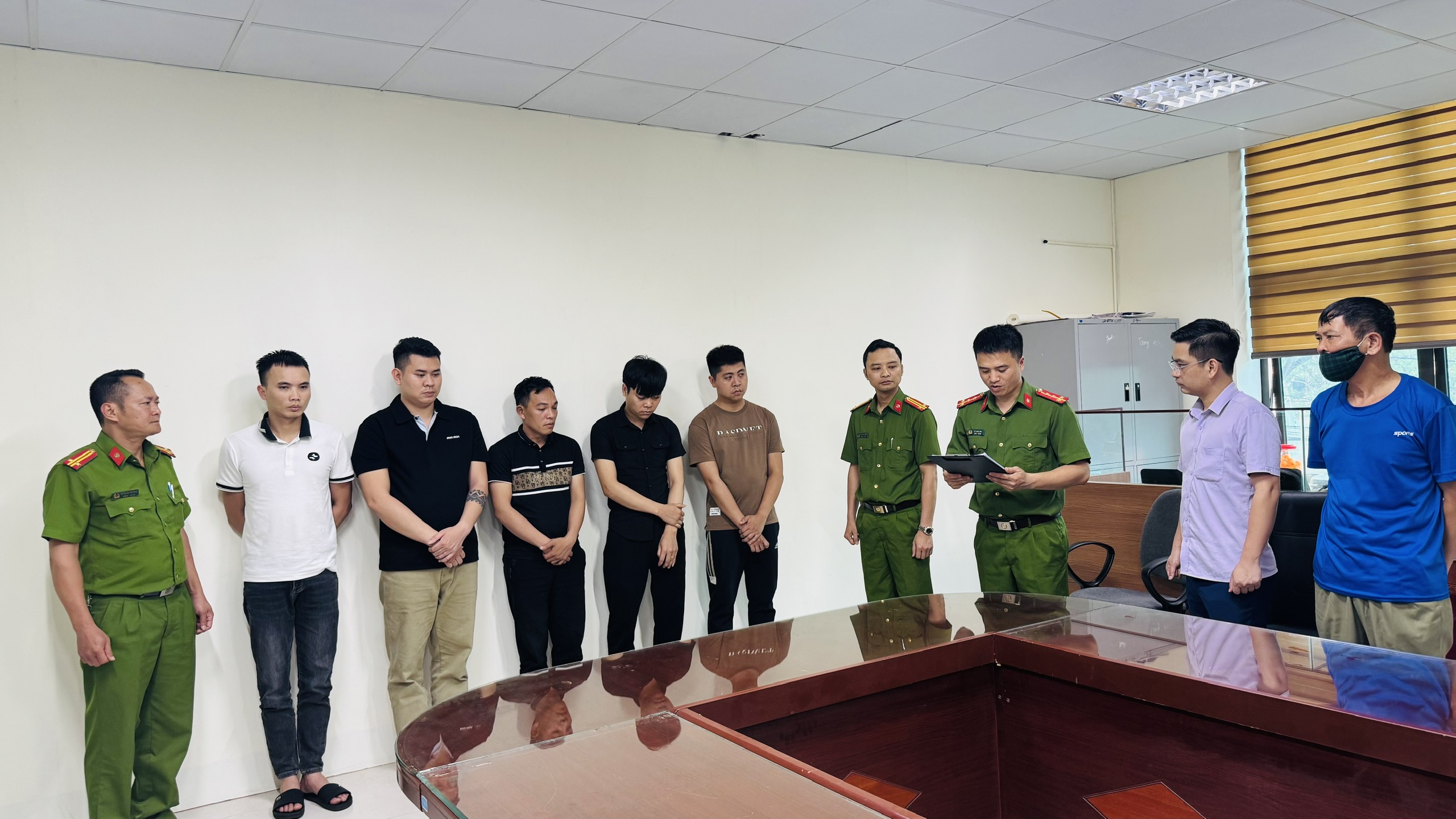 ngân hàng VPBank - Ảnh 1.