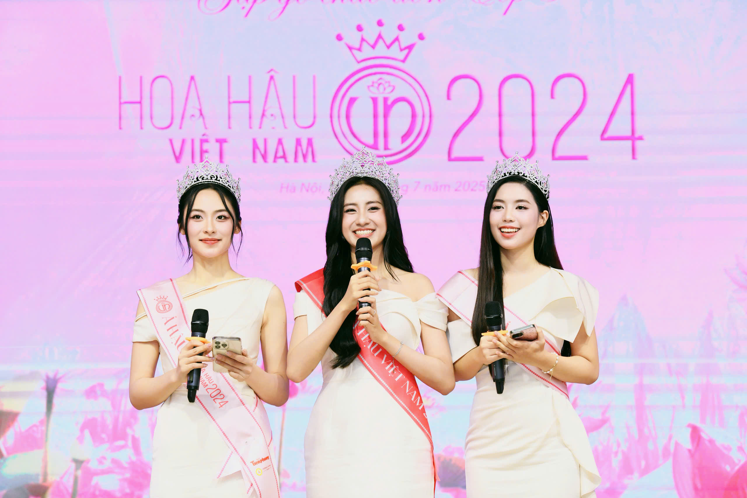Hà Trúc Linh - Ảnh 1.