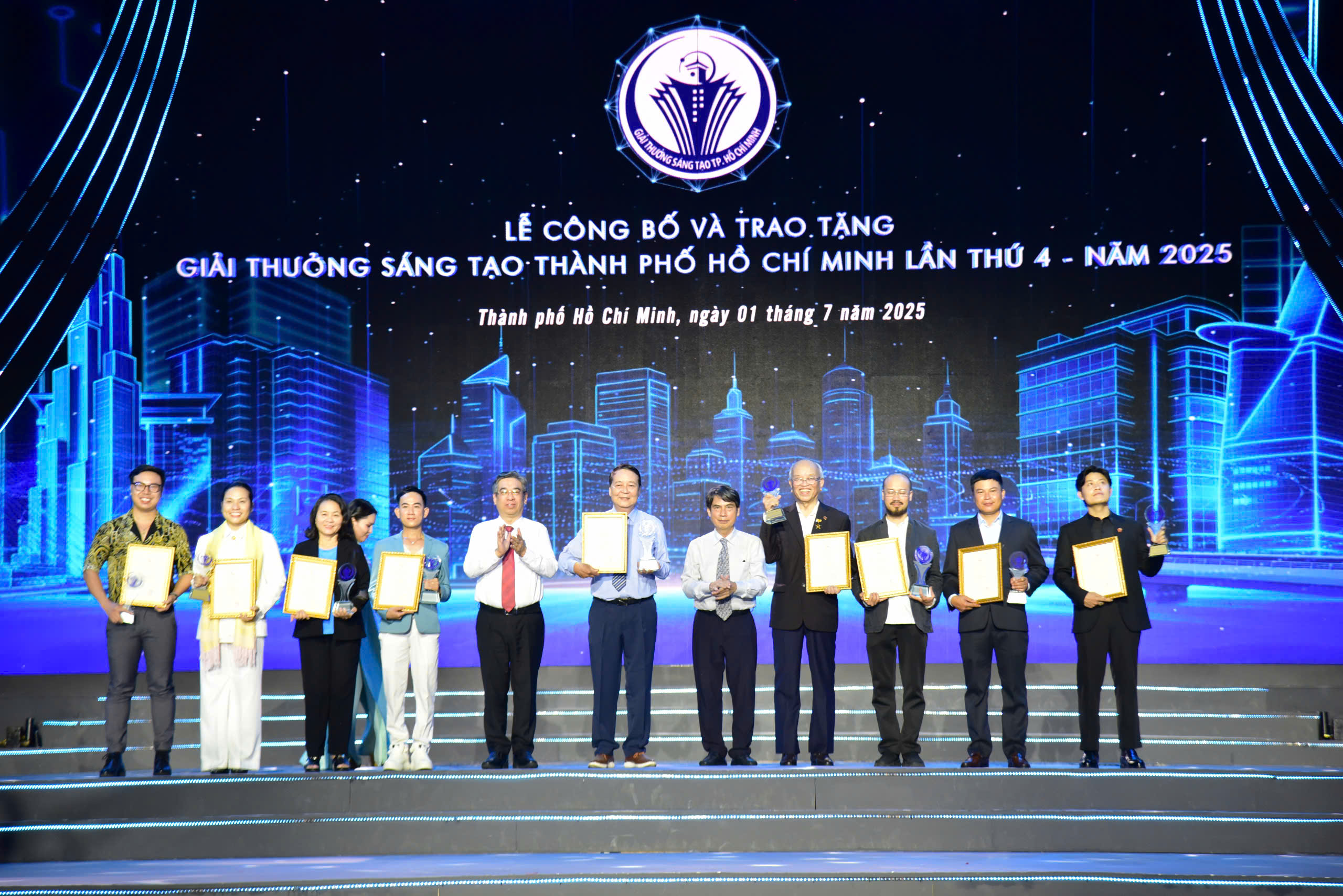 'Ngày của phở' giành Giải thưởng Sáng tạo TP.HCM 2025 - Ảnh 2.