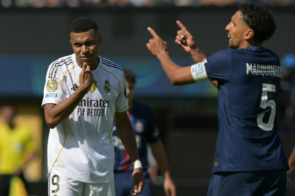 PSG inflict humiliating defeat on Real Madrid to reach Club World Cup final- Ảnh 1. PSG inflict humiliating defeat on Real Madrid to reach Club World Cup final- Ảnh 1.