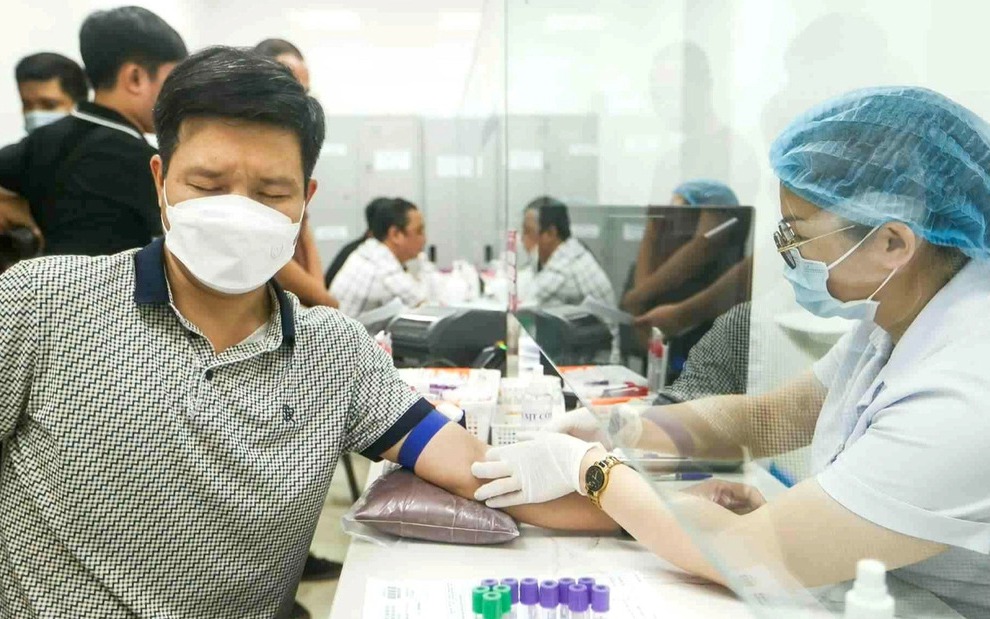 Ho Chi Minh City to upgrade 168 health stations to ease top-tier hospitals’ patient overload- Ảnh 2.