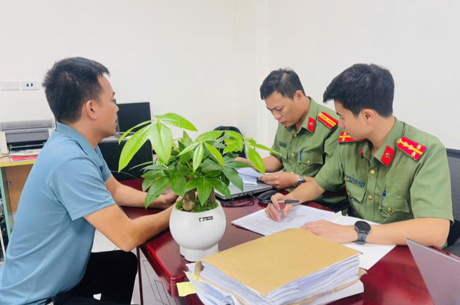 trốn đi nước ngoài - Ảnh 1.
