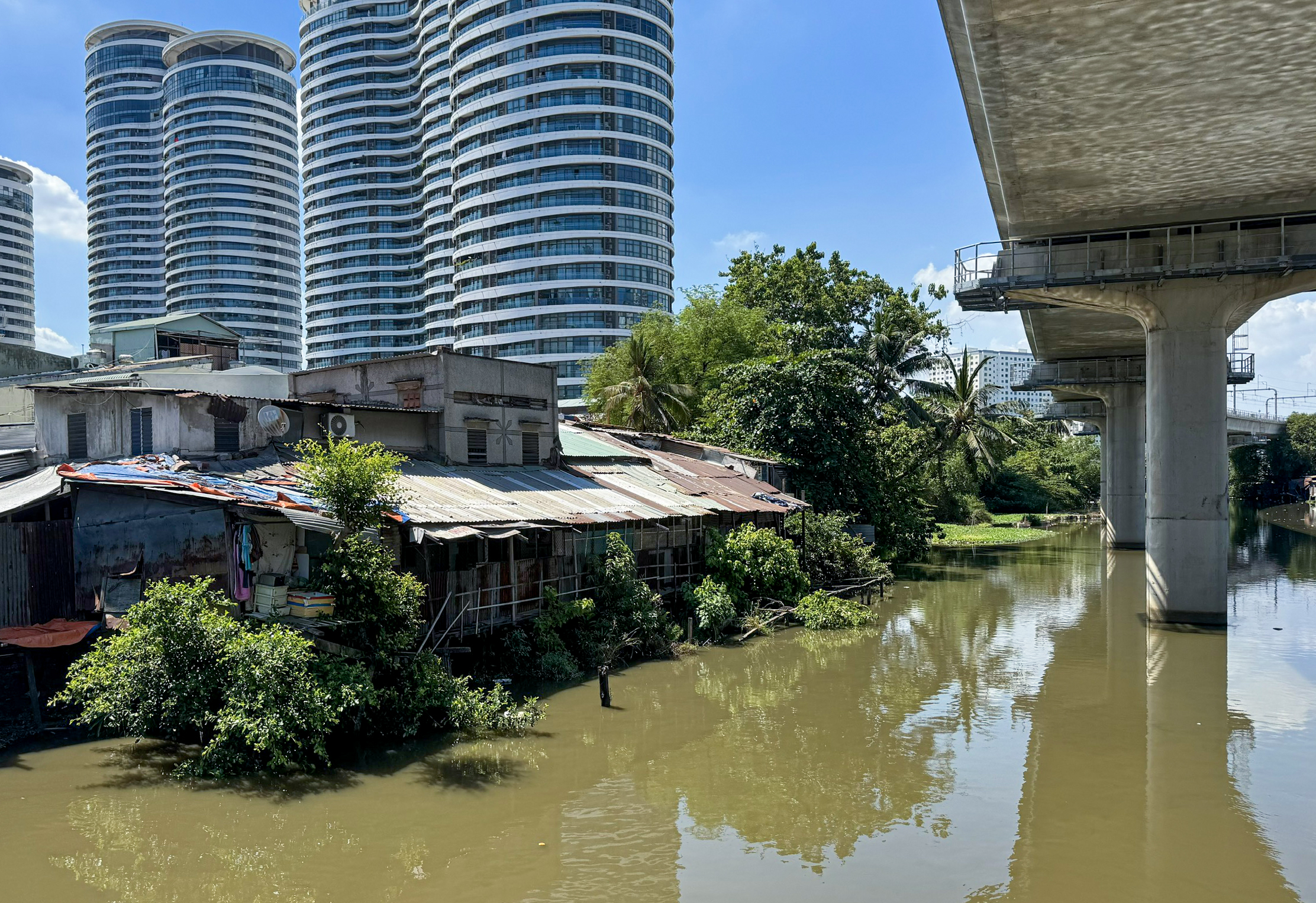 rạch Văn Thánh - Ảnh 1.