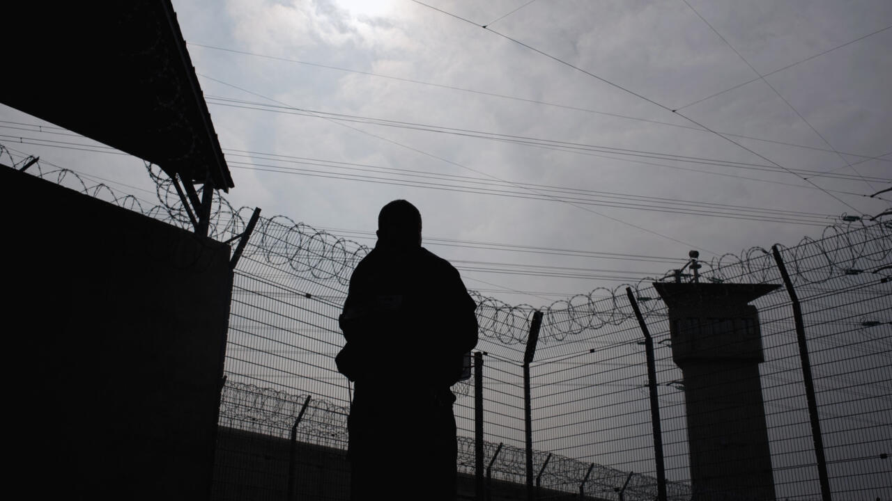 French prisoner who escaped in inmate's bag detained- Ảnh 1. French prisoner who escaped in inmate's bag detained- Ảnh 1.