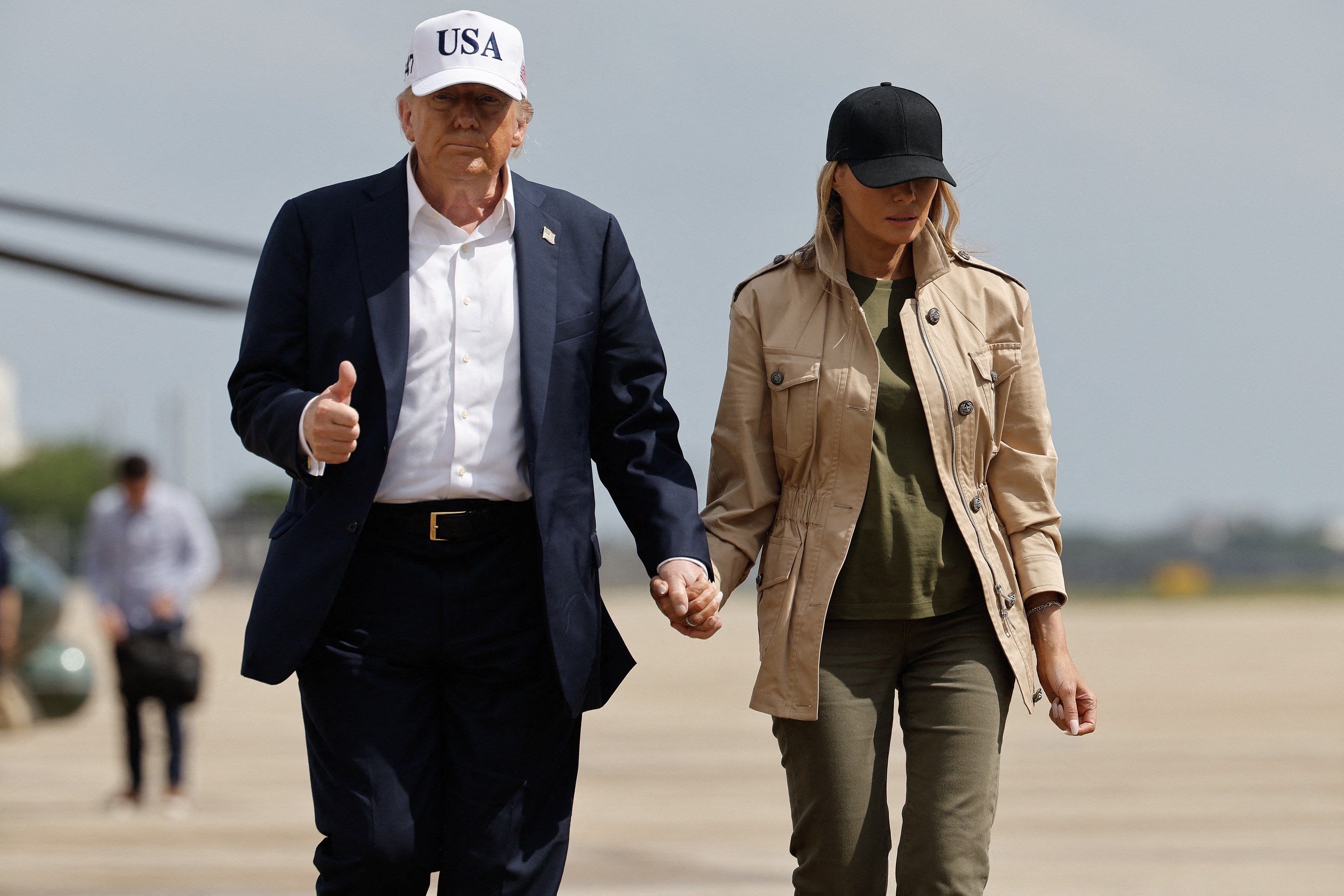 bà Melania - Ảnh 1.