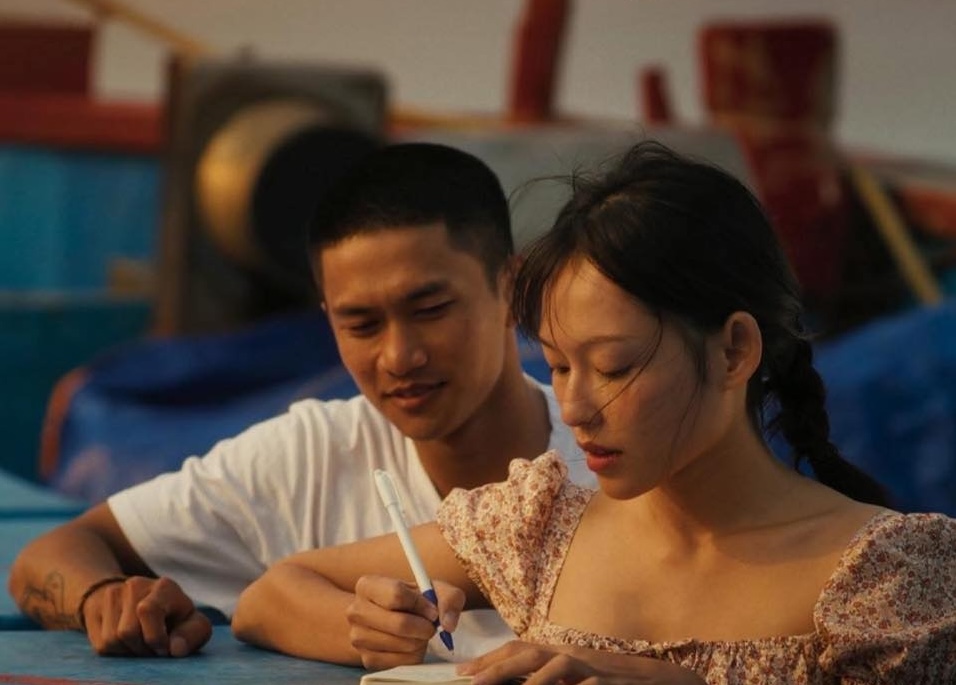Một phim Việt hot bất ngờ, doanh thu ngày gấp 3 lần Superman - Ảnh 1. Đàn cá gỗ - Ảnh 1.