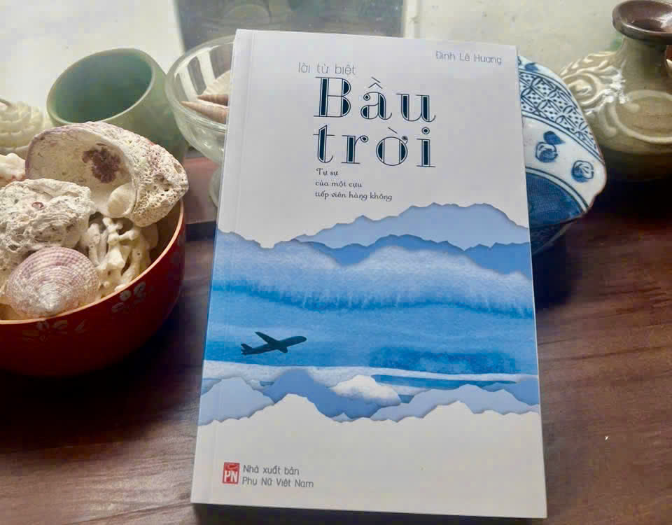 Lời từ biệt bầu trời của cựu tiếp viên hàng không Vietnam Airlines - Ảnh 1. Lời từ biệt bầu trời của cựu tiếp viên hàng không Vietnam Airlines - Ảnh 1.