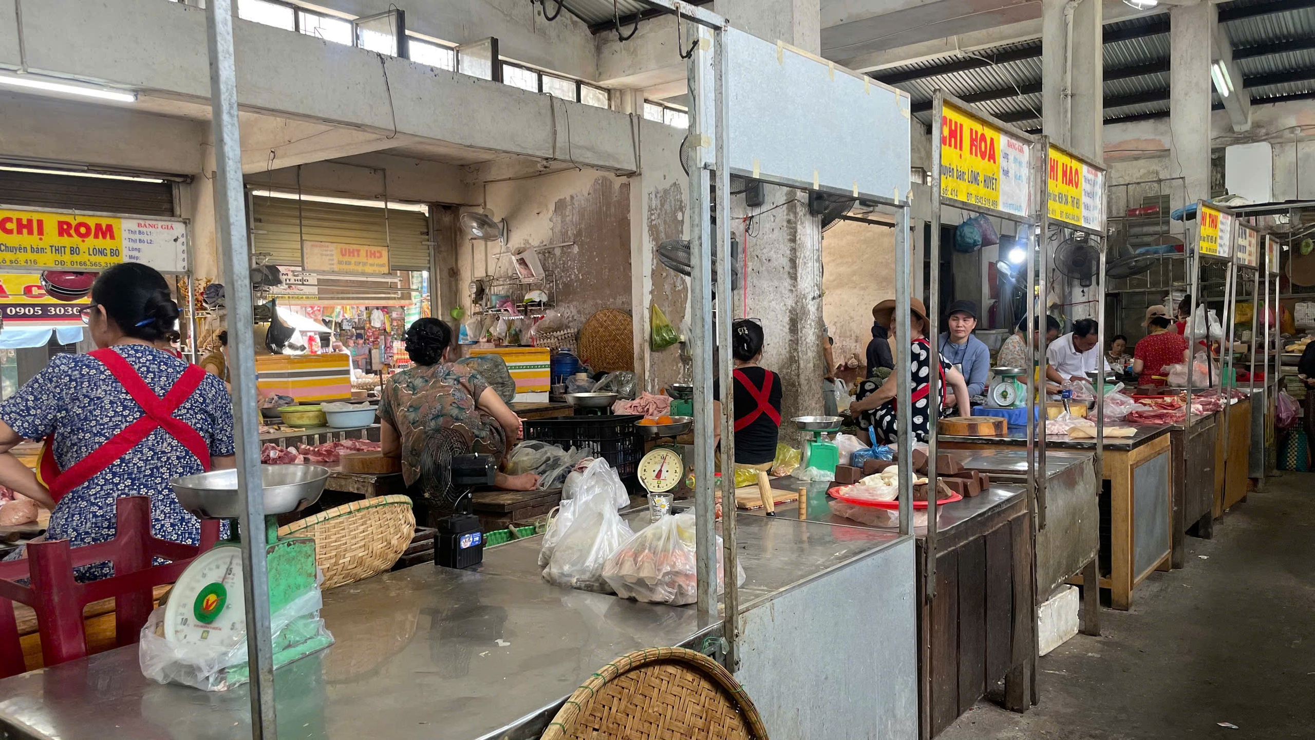Huế kêu gọi người dân sử dụng thịt heo đúng cách, không nên quá lo - Ảnh 1.
