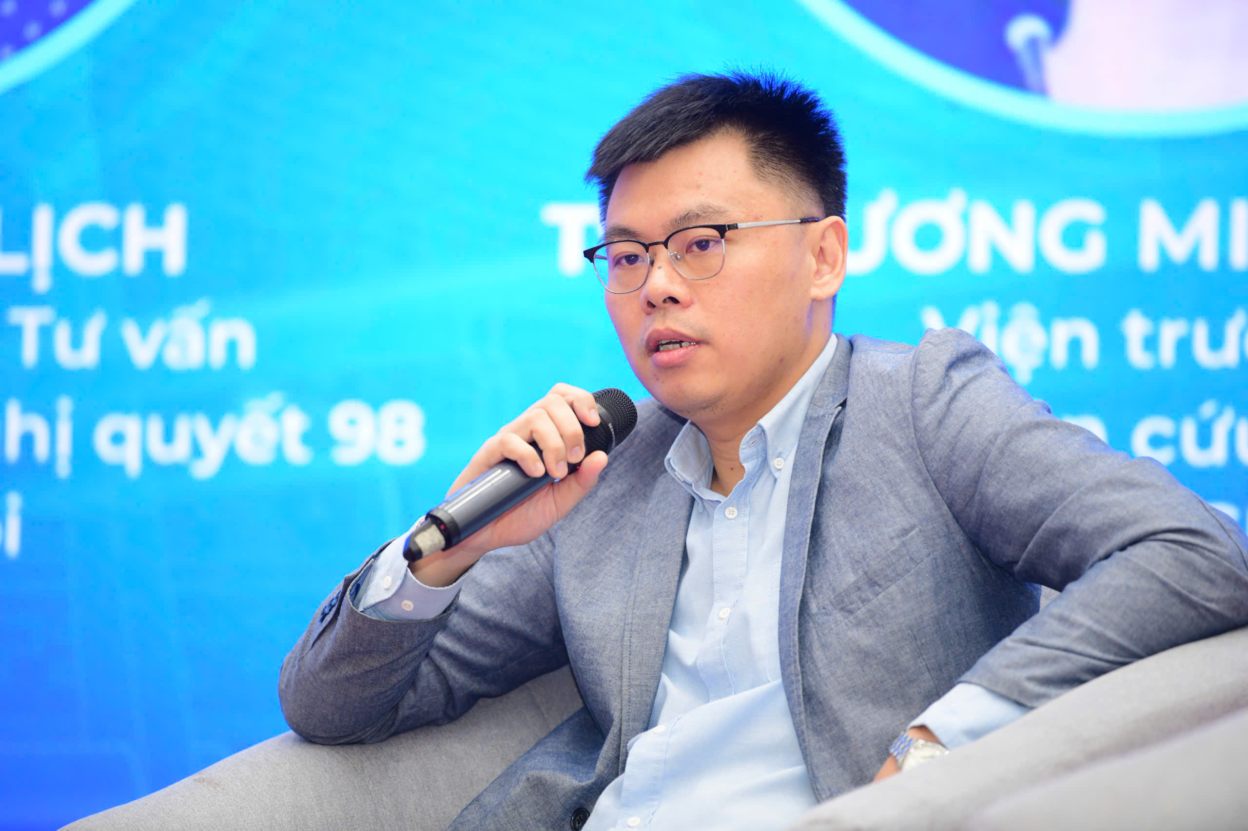 Muốn công nghiệp TP.HCM cất cánh, cần viết lại 'bản nhạc kết nối' - Ảnh 2. Muốn công nghiệp TP.HCM cất cánh, cần viết lại 'bản nhạc kết nối' - Ảnh 2.