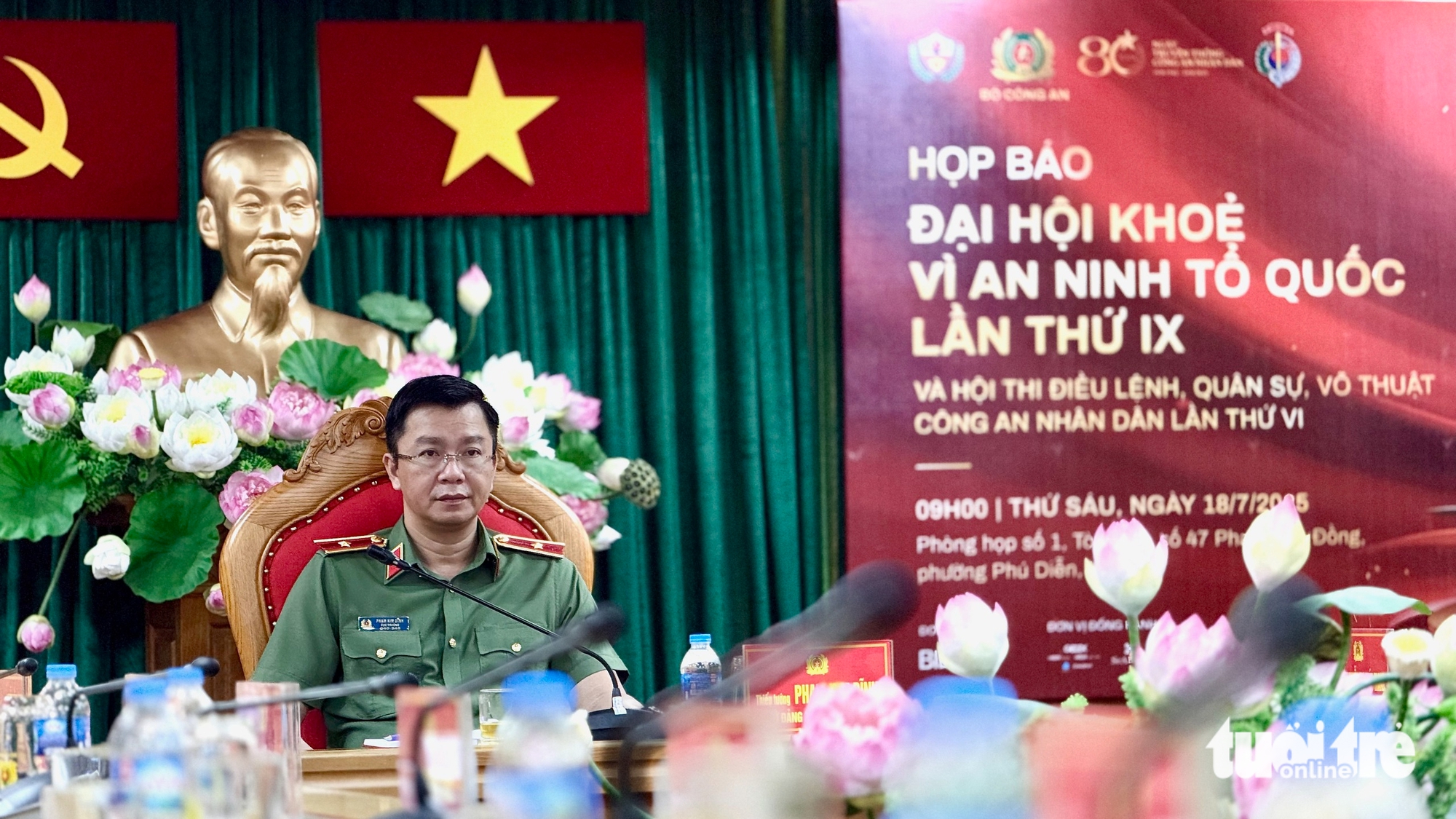 Khởi tranh Đại hội khỏe 'Vì an ninh Tổ quốc' và Hội thi điều lệnh quân sự, võ thuật Công an nhân dân - Ảnh 1.